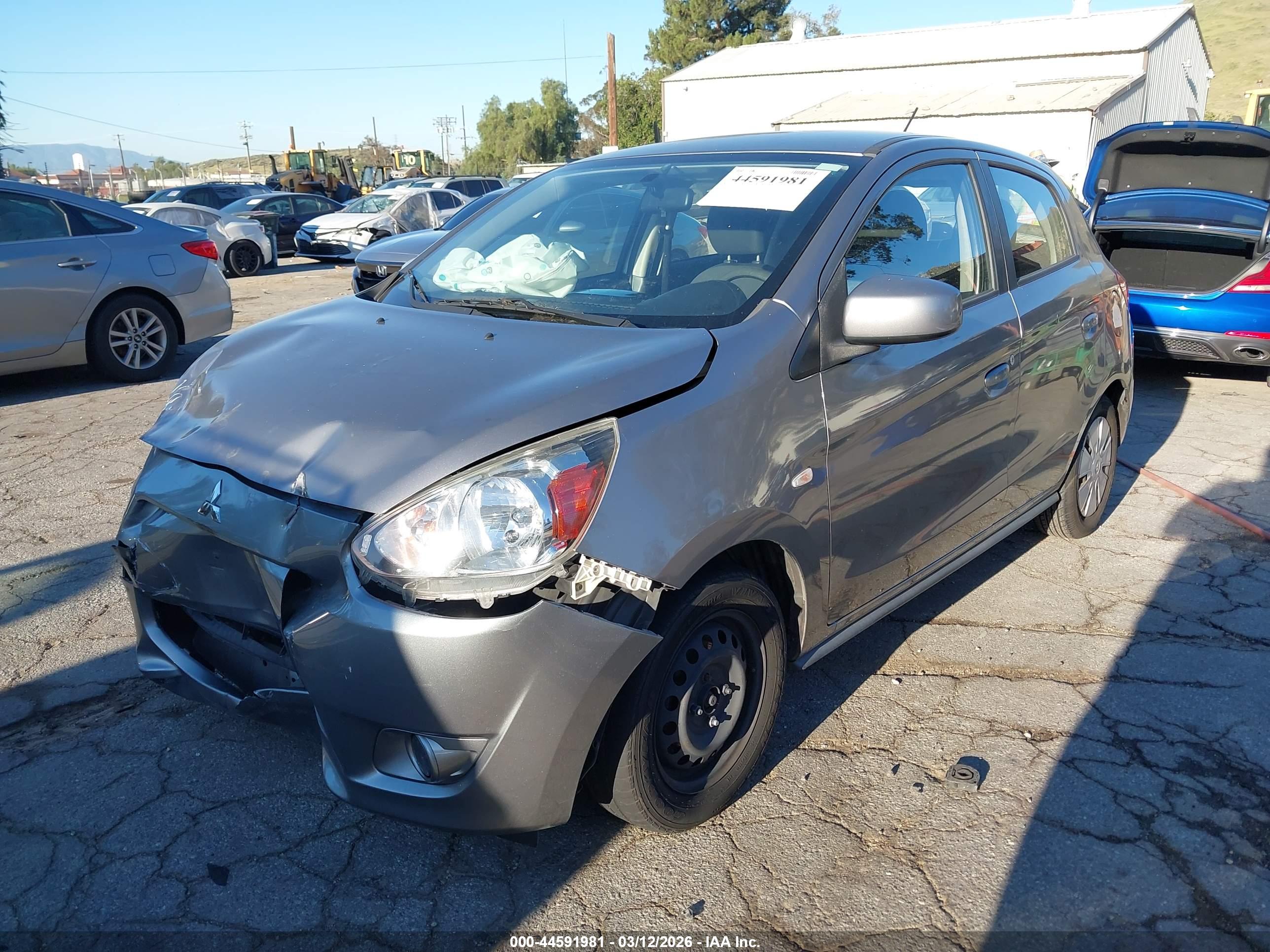 MITSUBISHI MIRAGE image 2