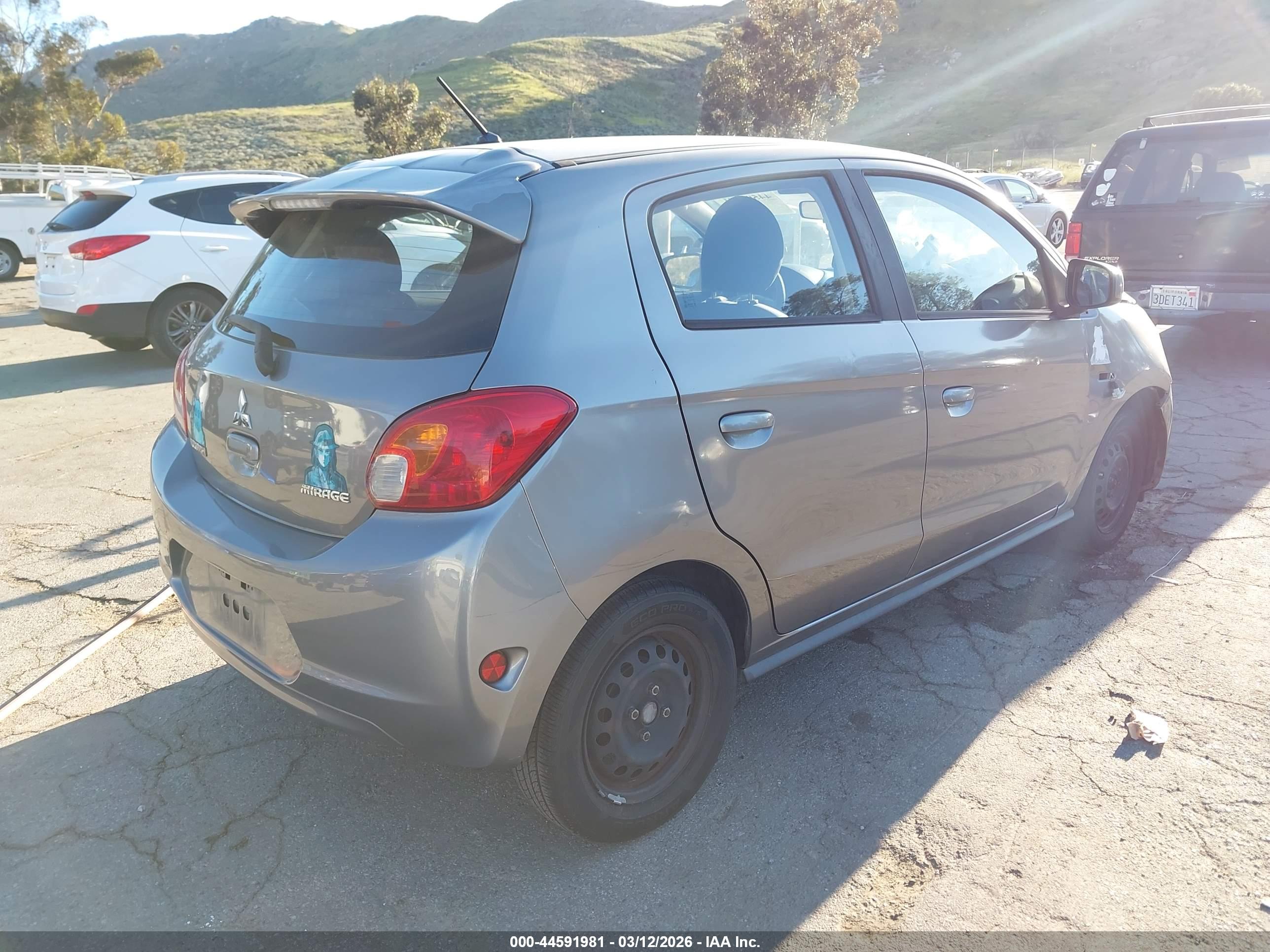MITSUBISHI MIRAGE image 4