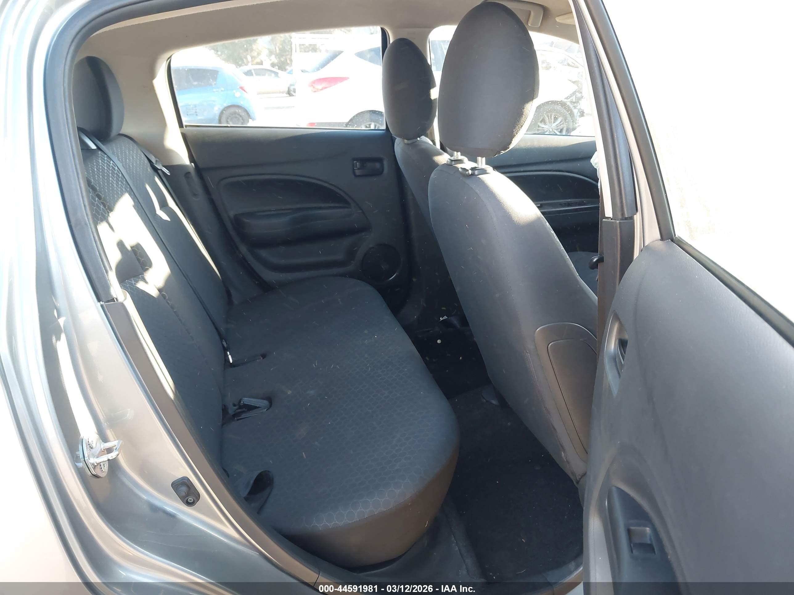 MITSUBISHI MIRAGE image 8
