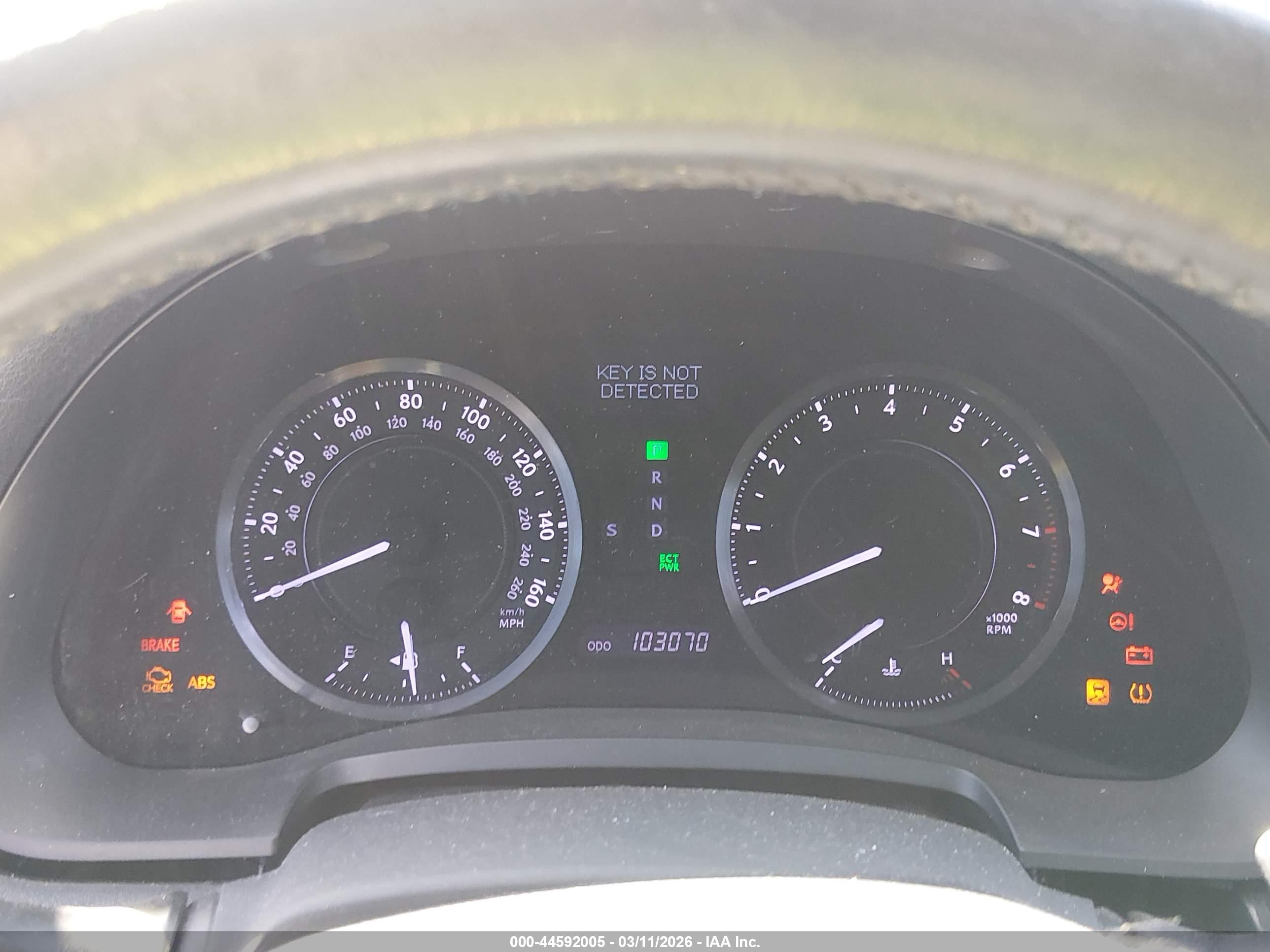 LEXUS IS image 7