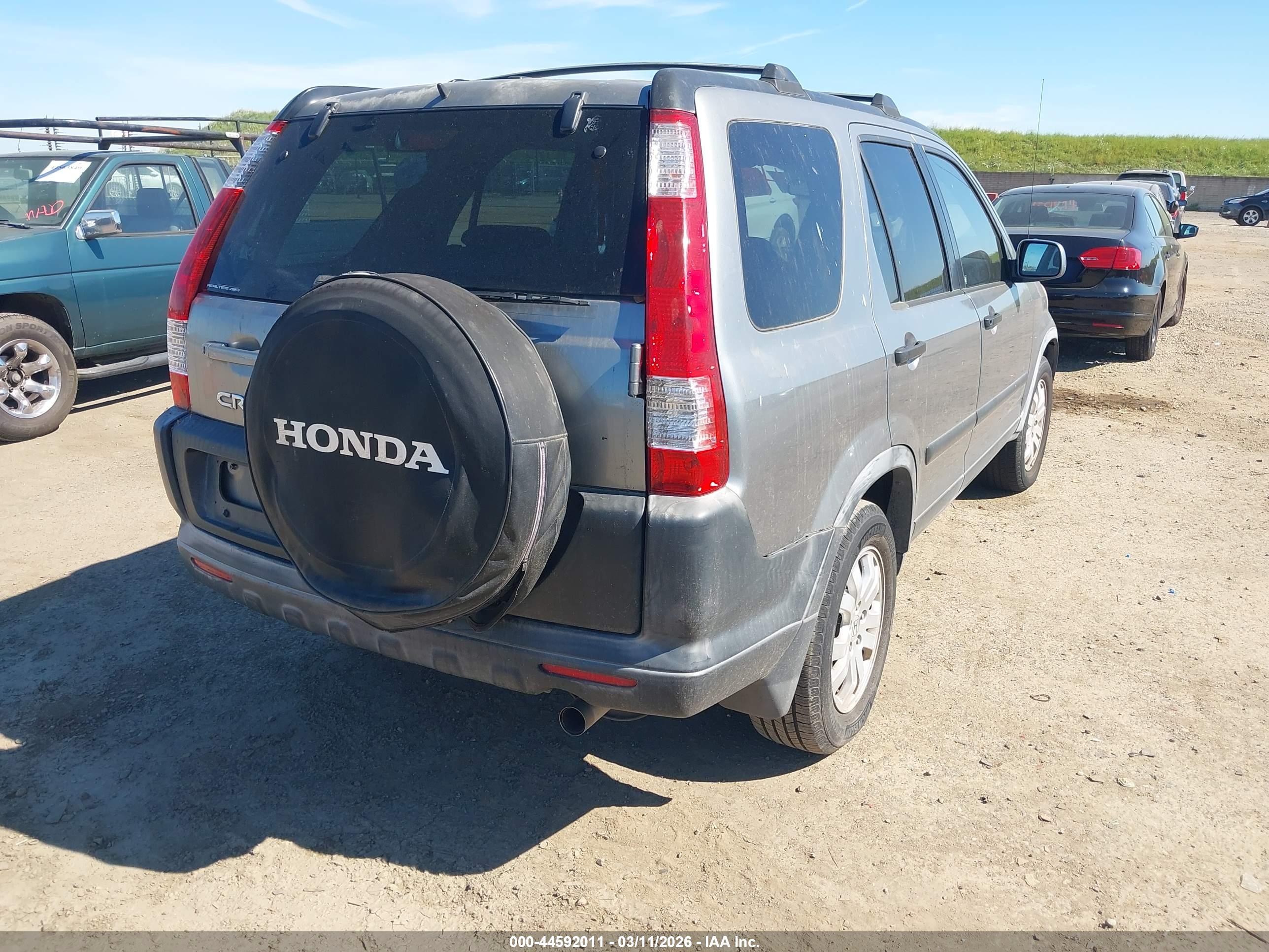 HONDA CR-V image 4