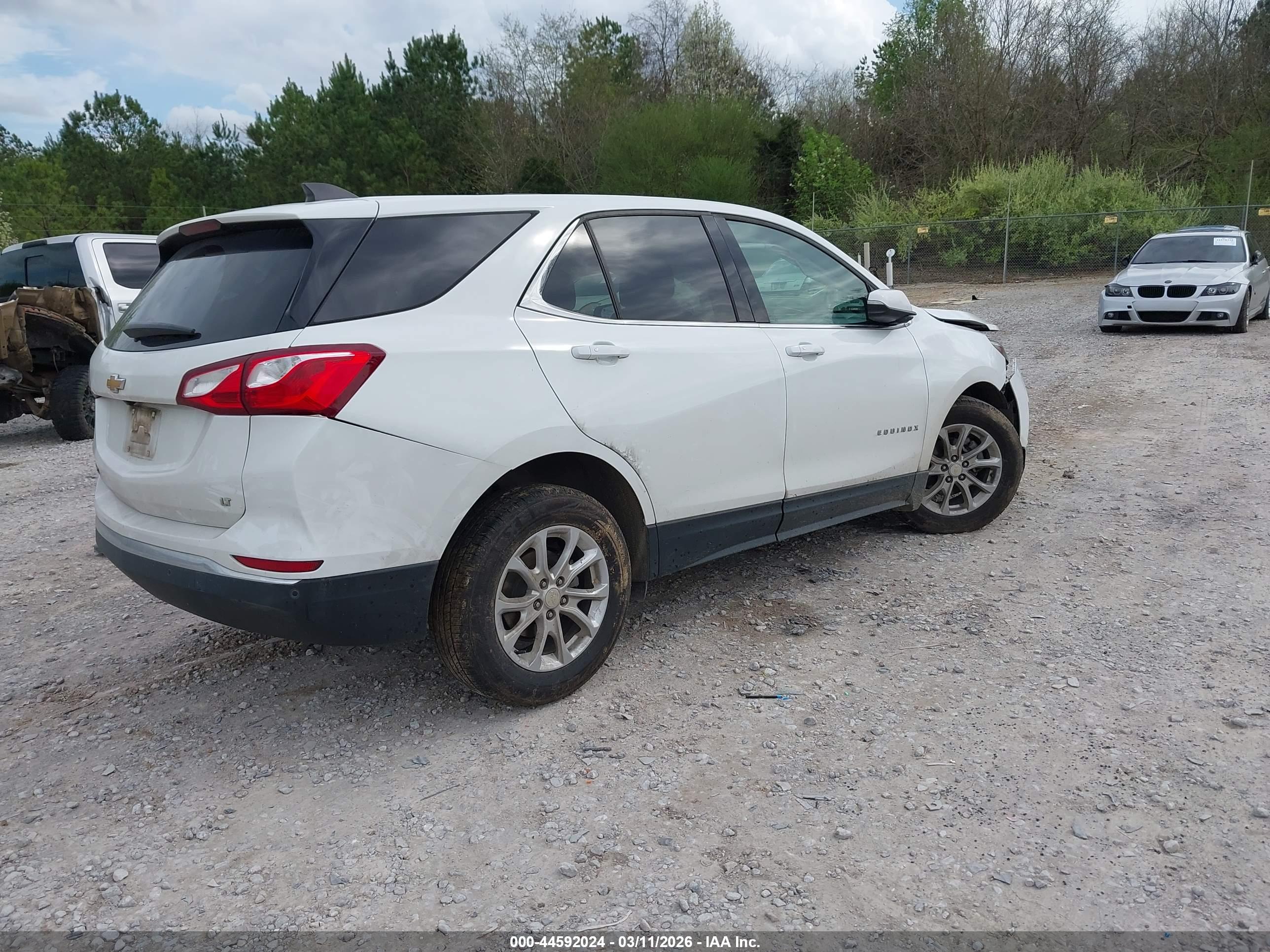 CHEVROLET EQUINOX image 4