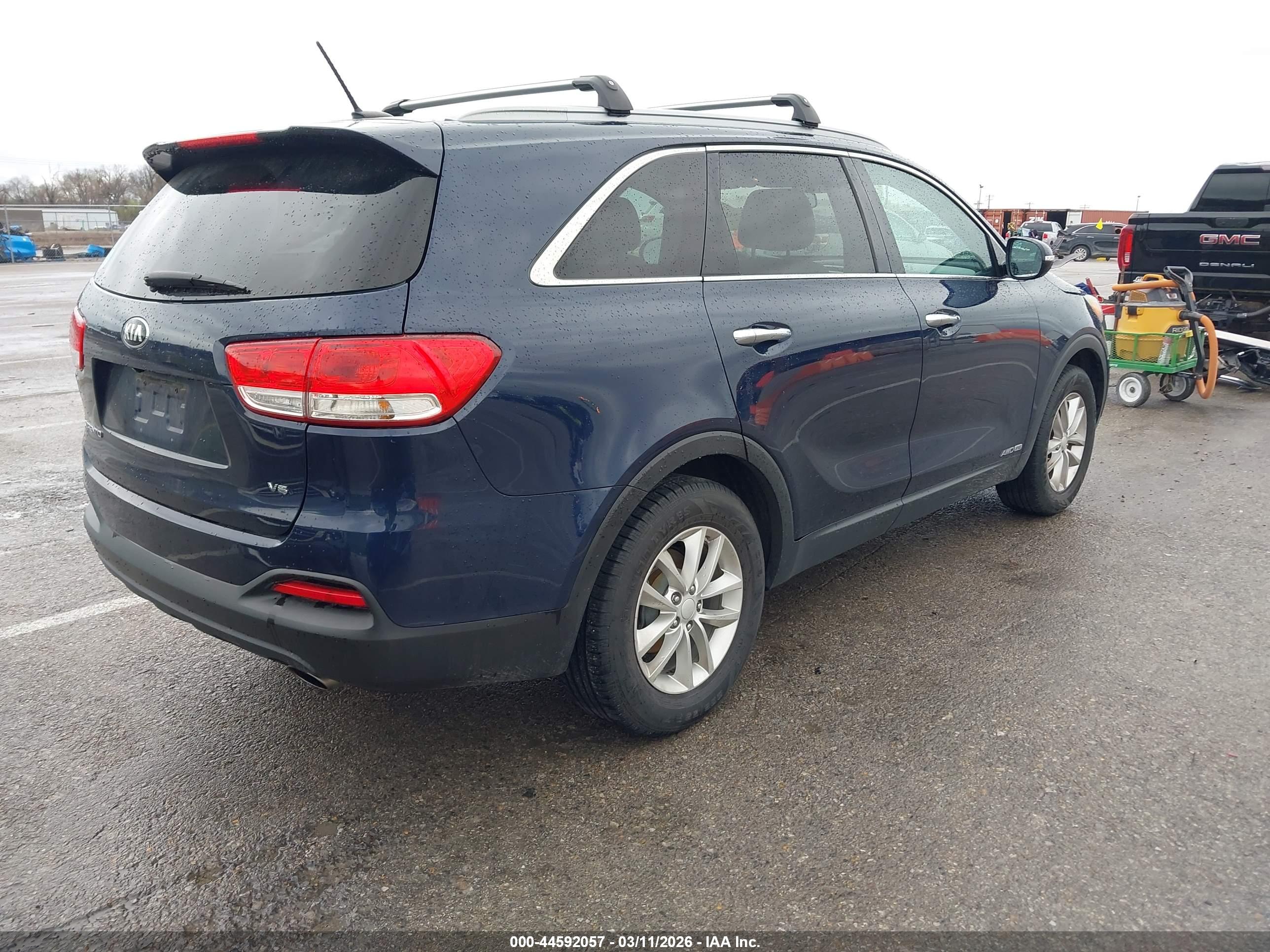 KIA SORENTO image 4
