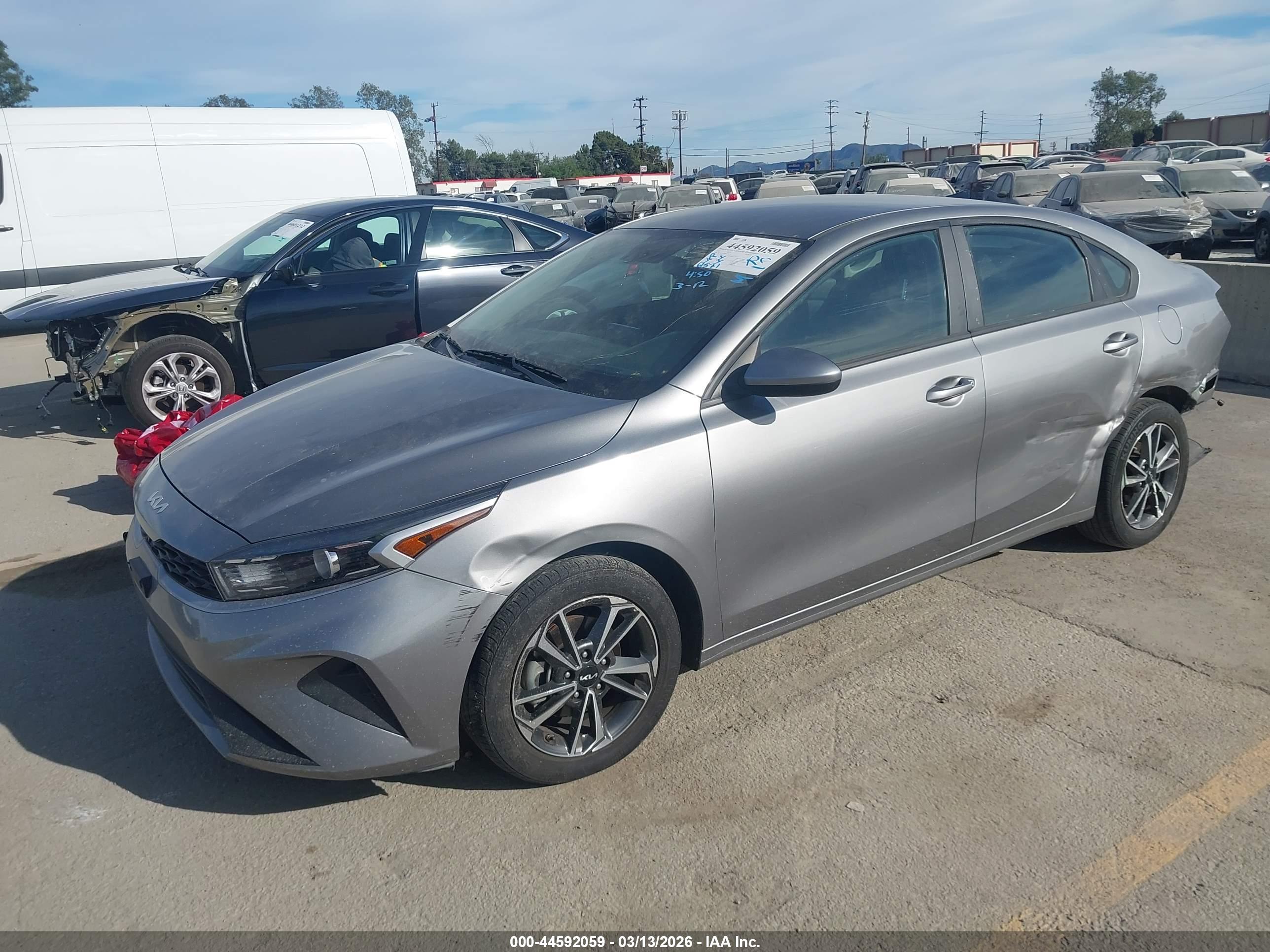 KIA FORTE image 2