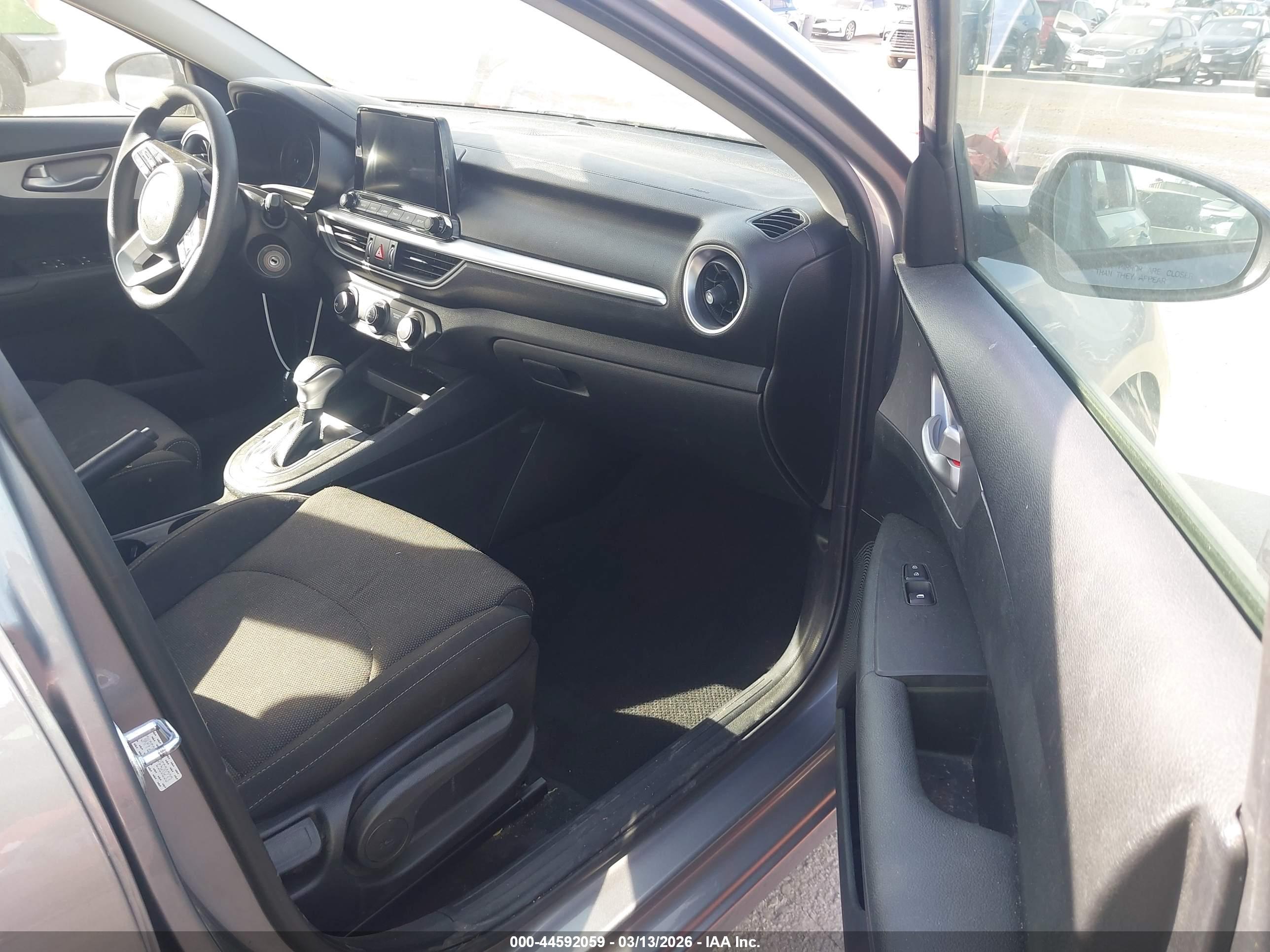KIA FORTE image 5