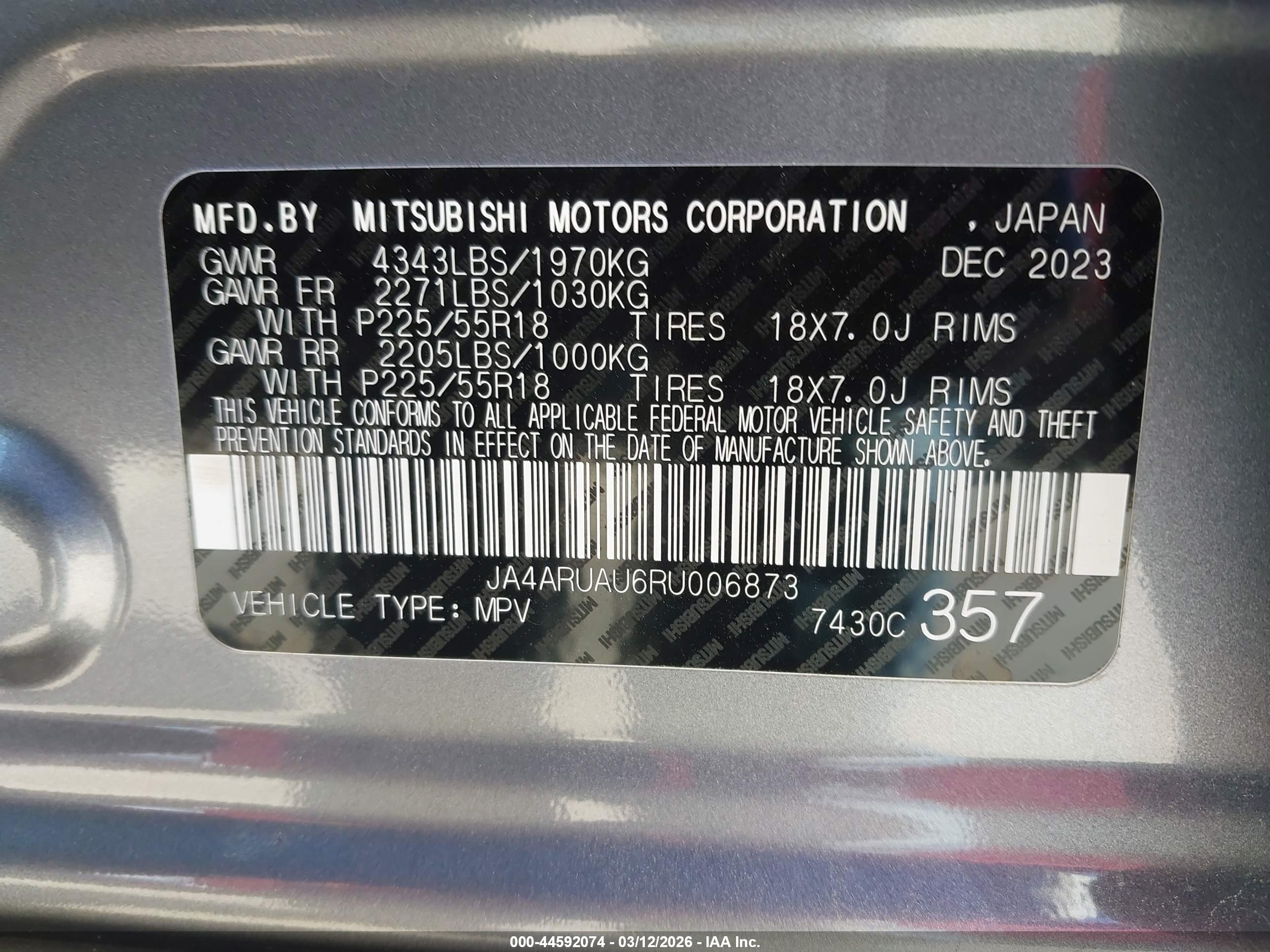 MITSUBISHI OUTLANDER image 9