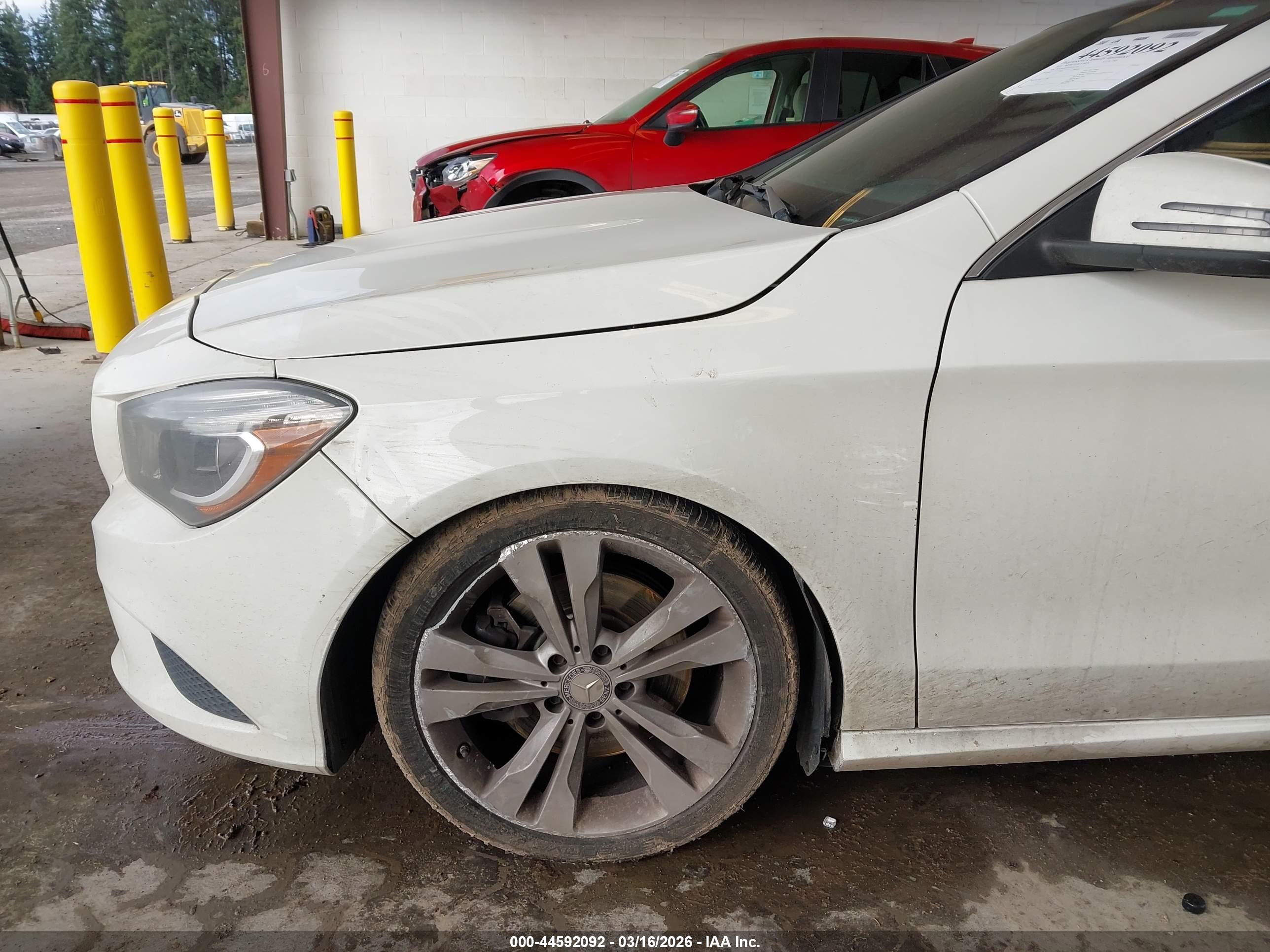 MERCEDES-BENZ CLA image 6