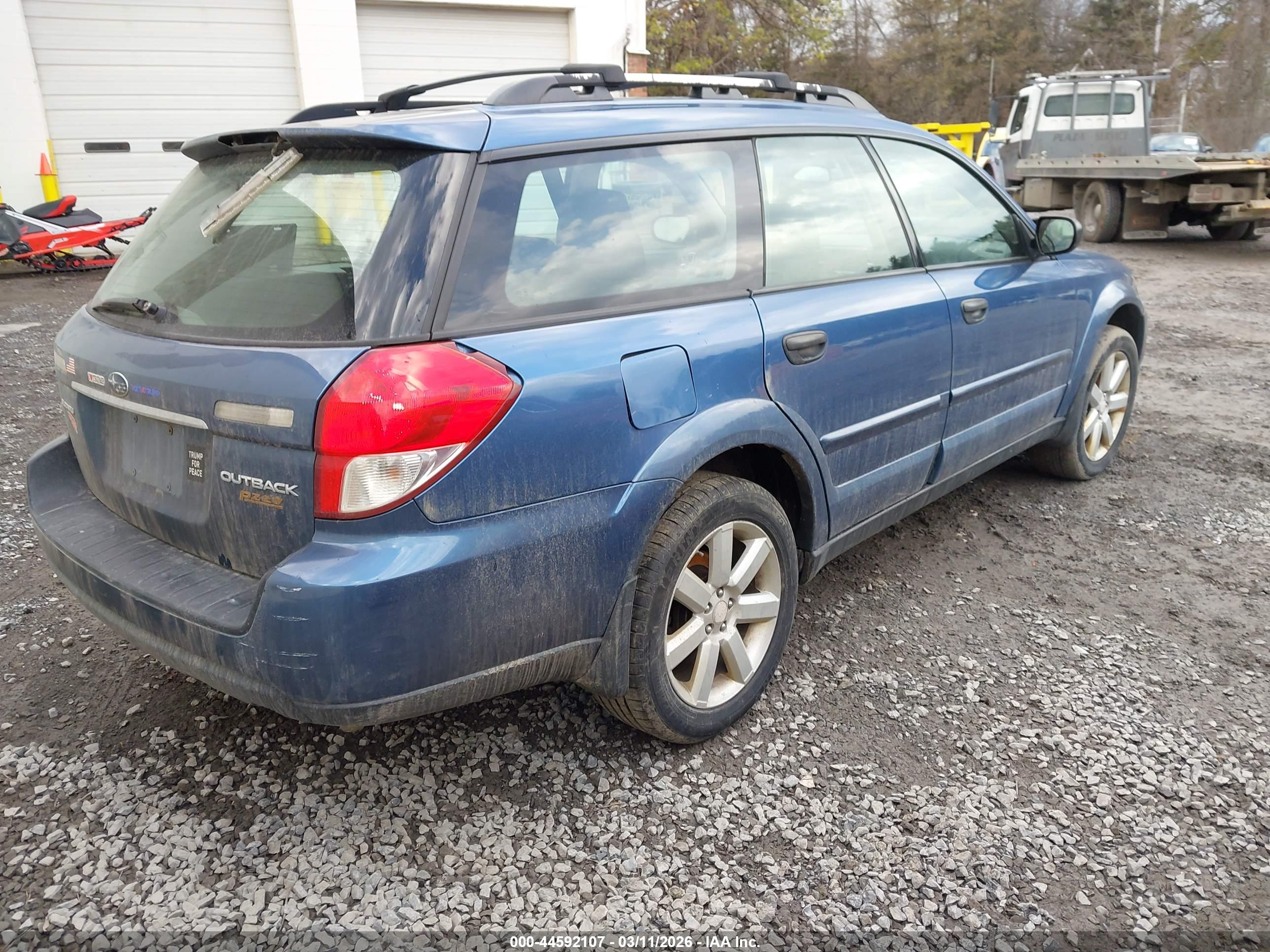 SUBARU OUTBACK image 4