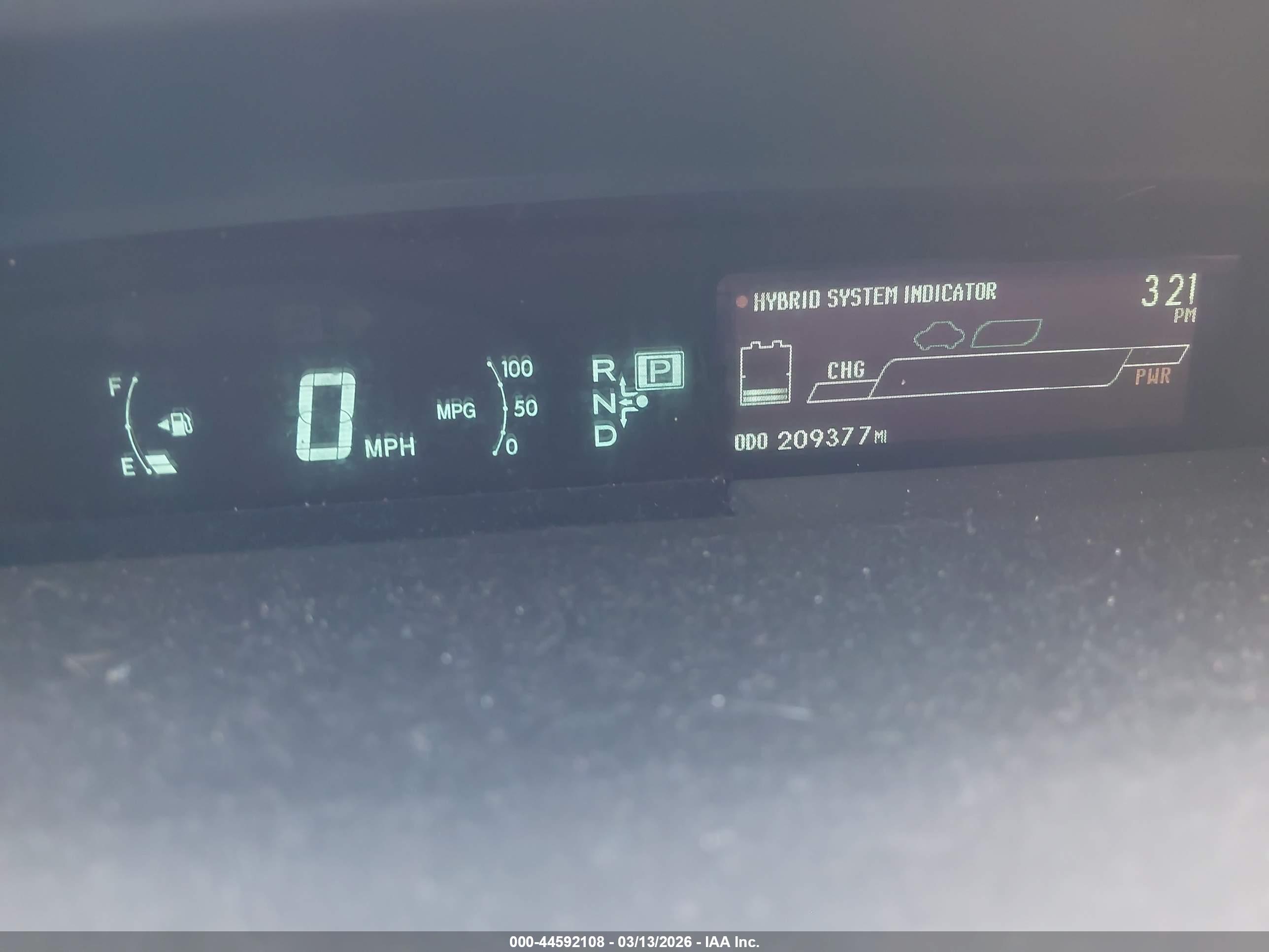 TOYOTA PRIUS image 7