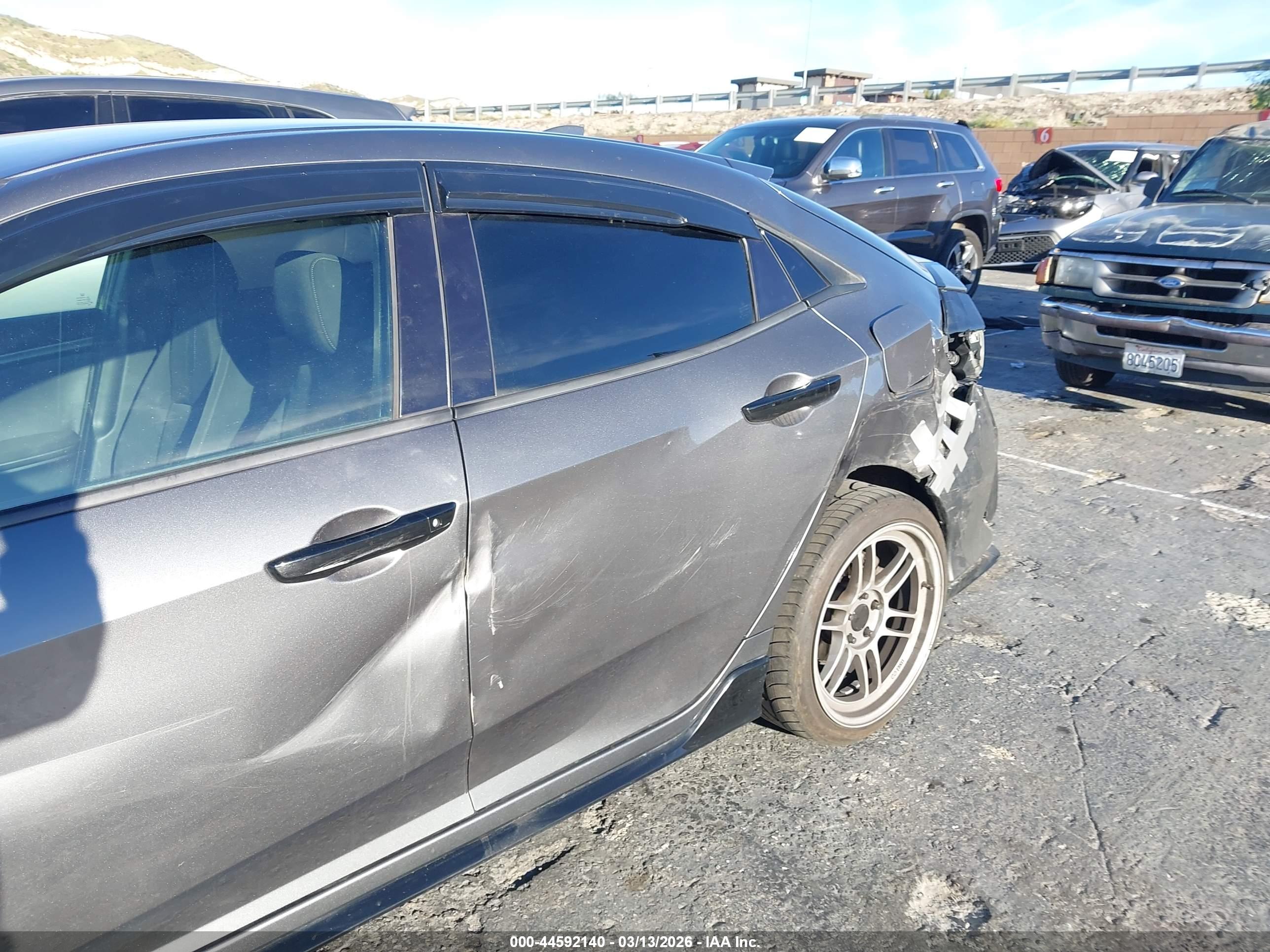HONDA CIVIC image 6