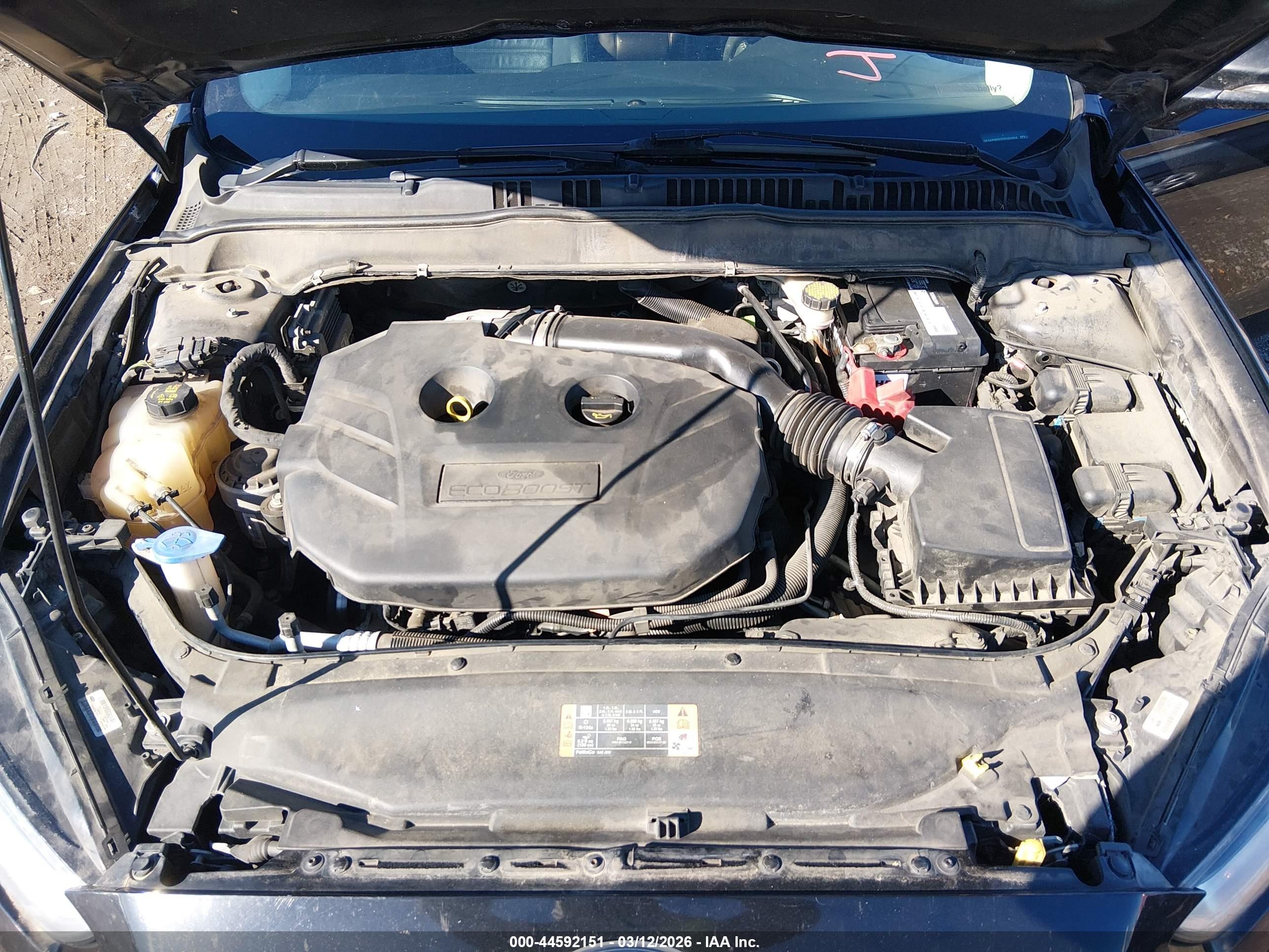 FORD FUSION image 10