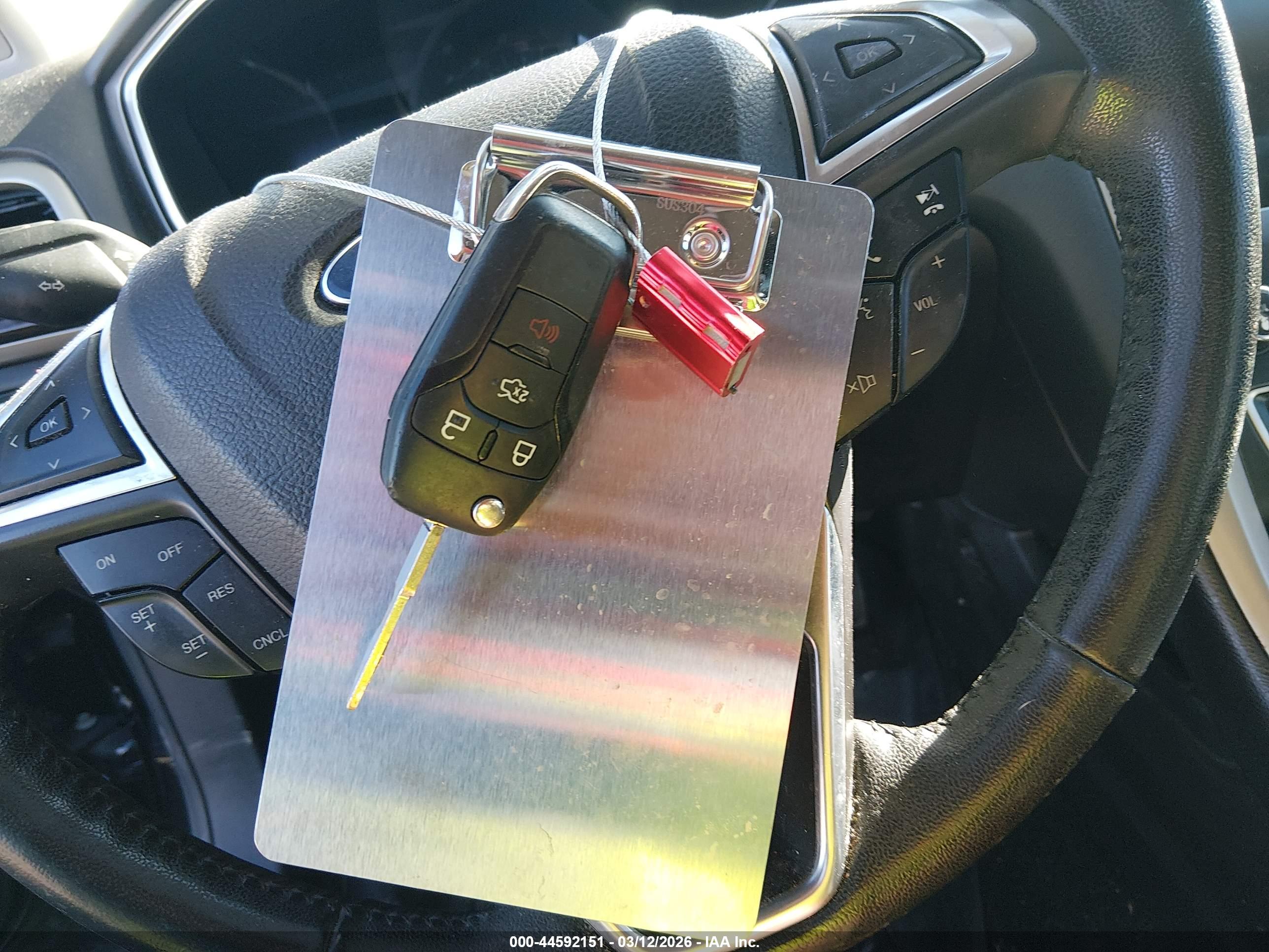 FORD FUSION image 11