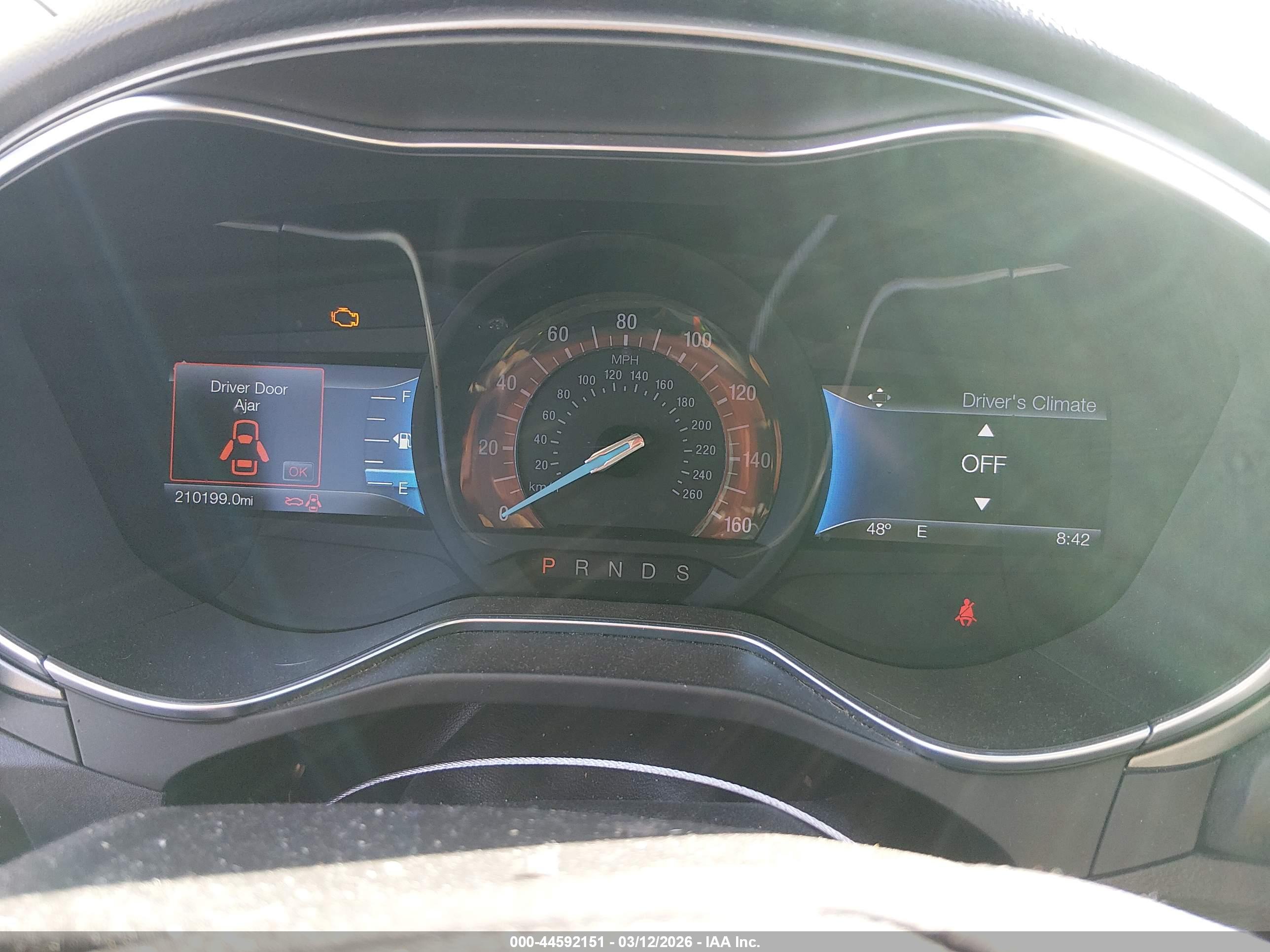 FORD FUSION image 7