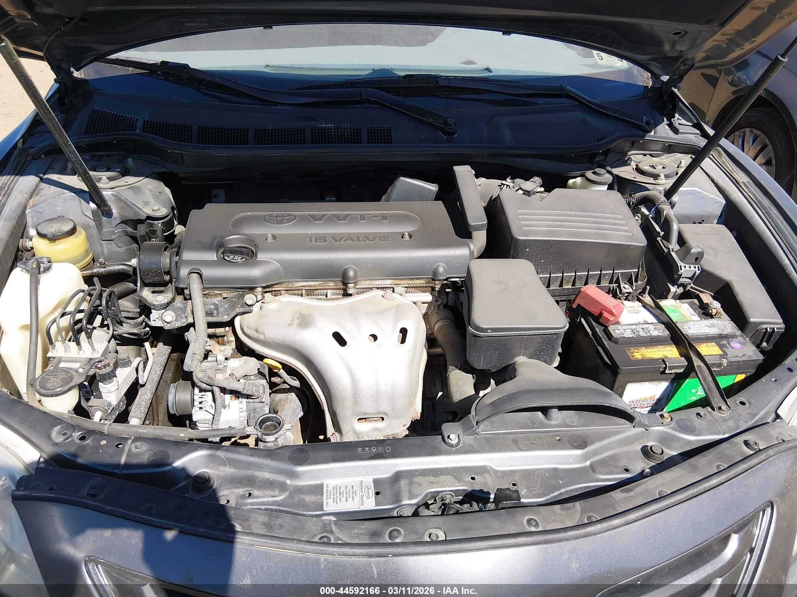 TOYOTA CAMRY image 10