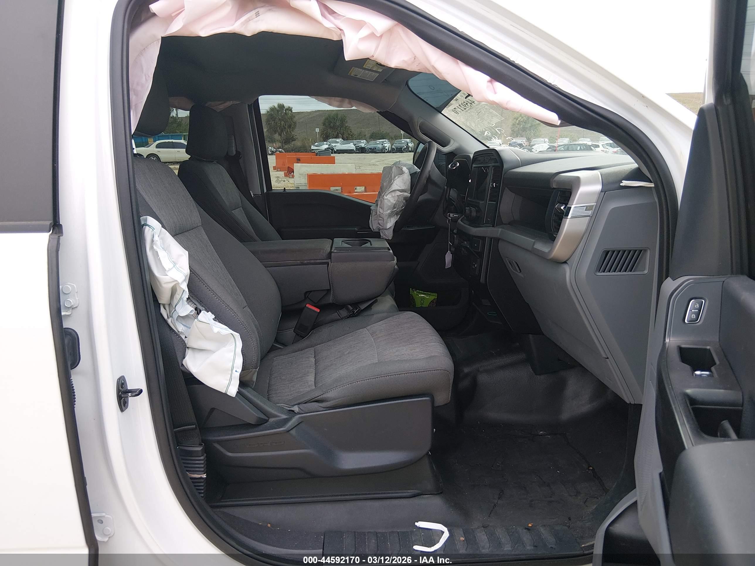 FORD F-150 image 5