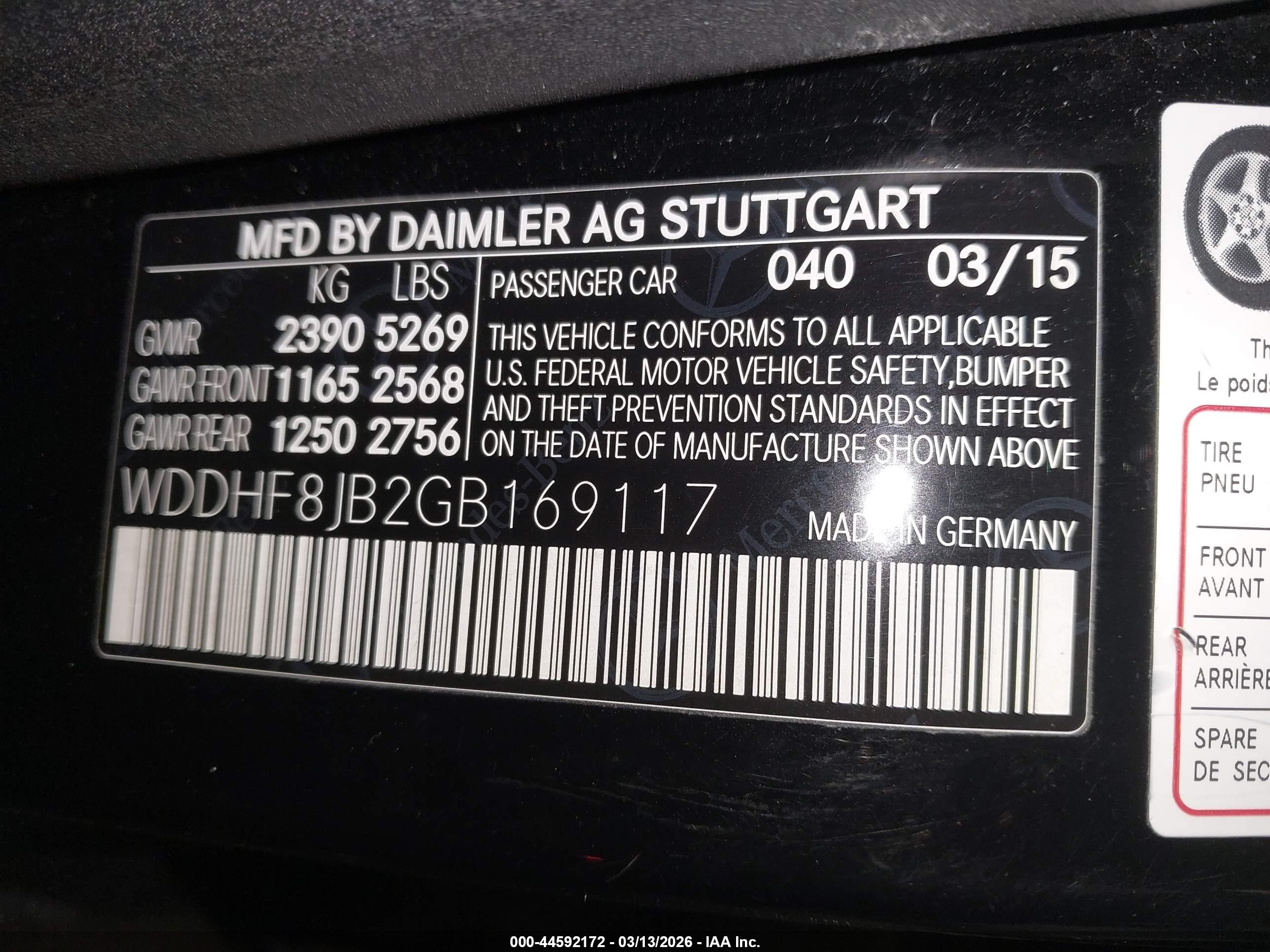 MERCEDES-BENZ E image 9