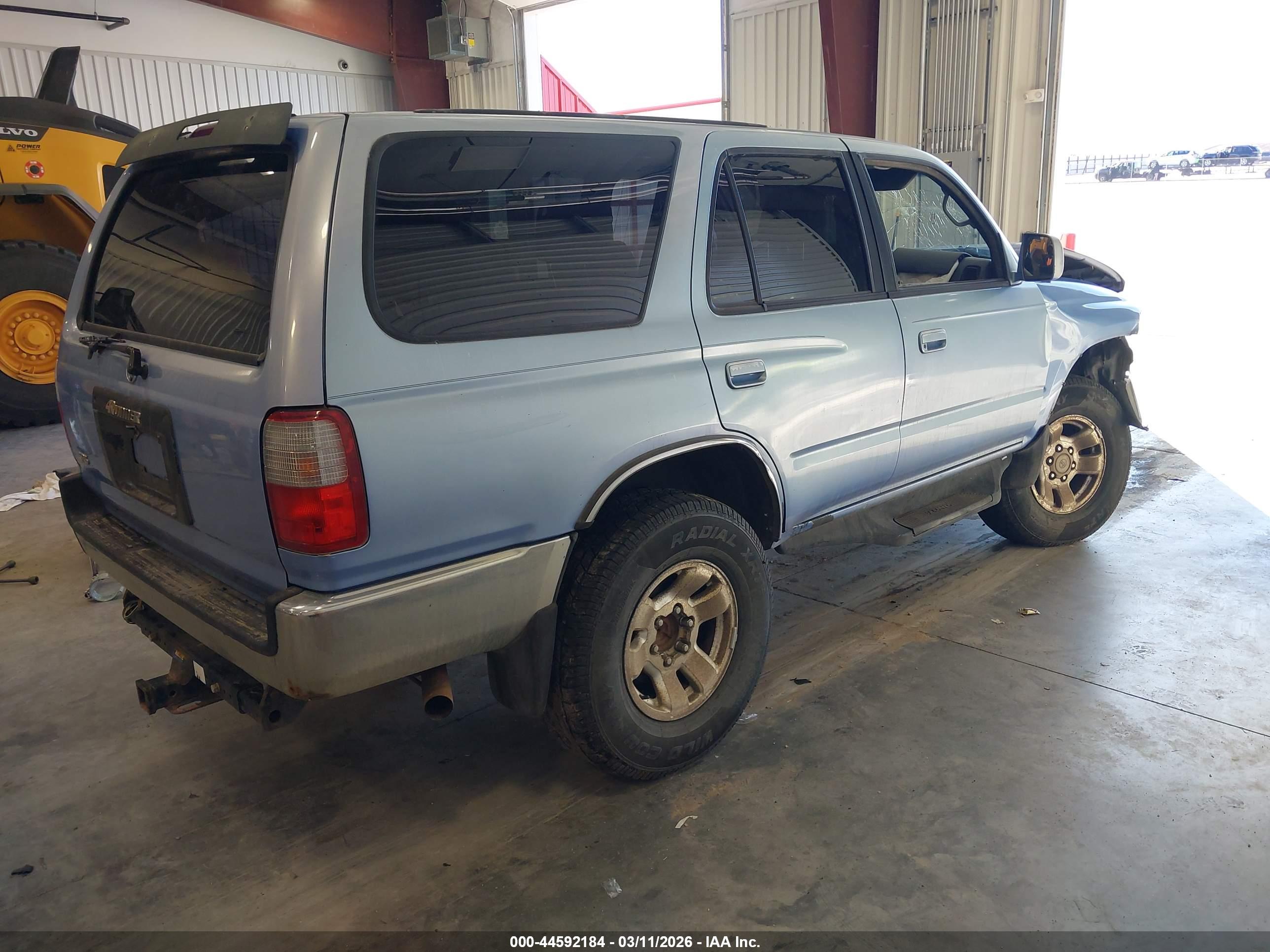 TOYOTA 4RUNNER image 4