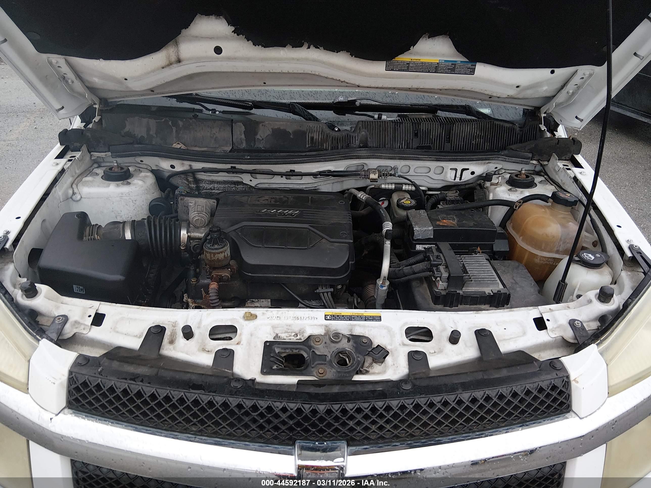 CHEVROLET EQUINOX image 10