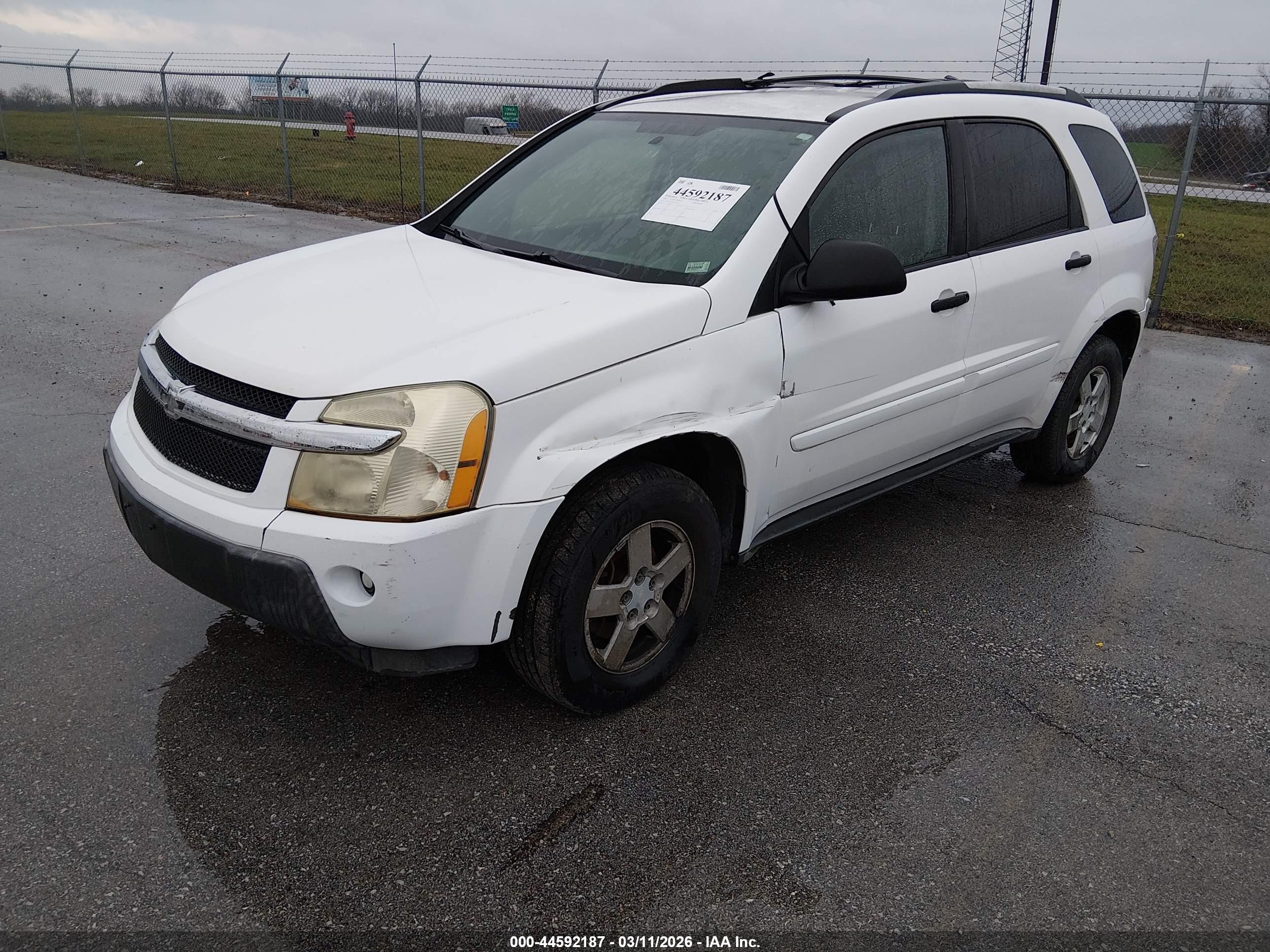 CHEVROLET EQUINOX image 2
