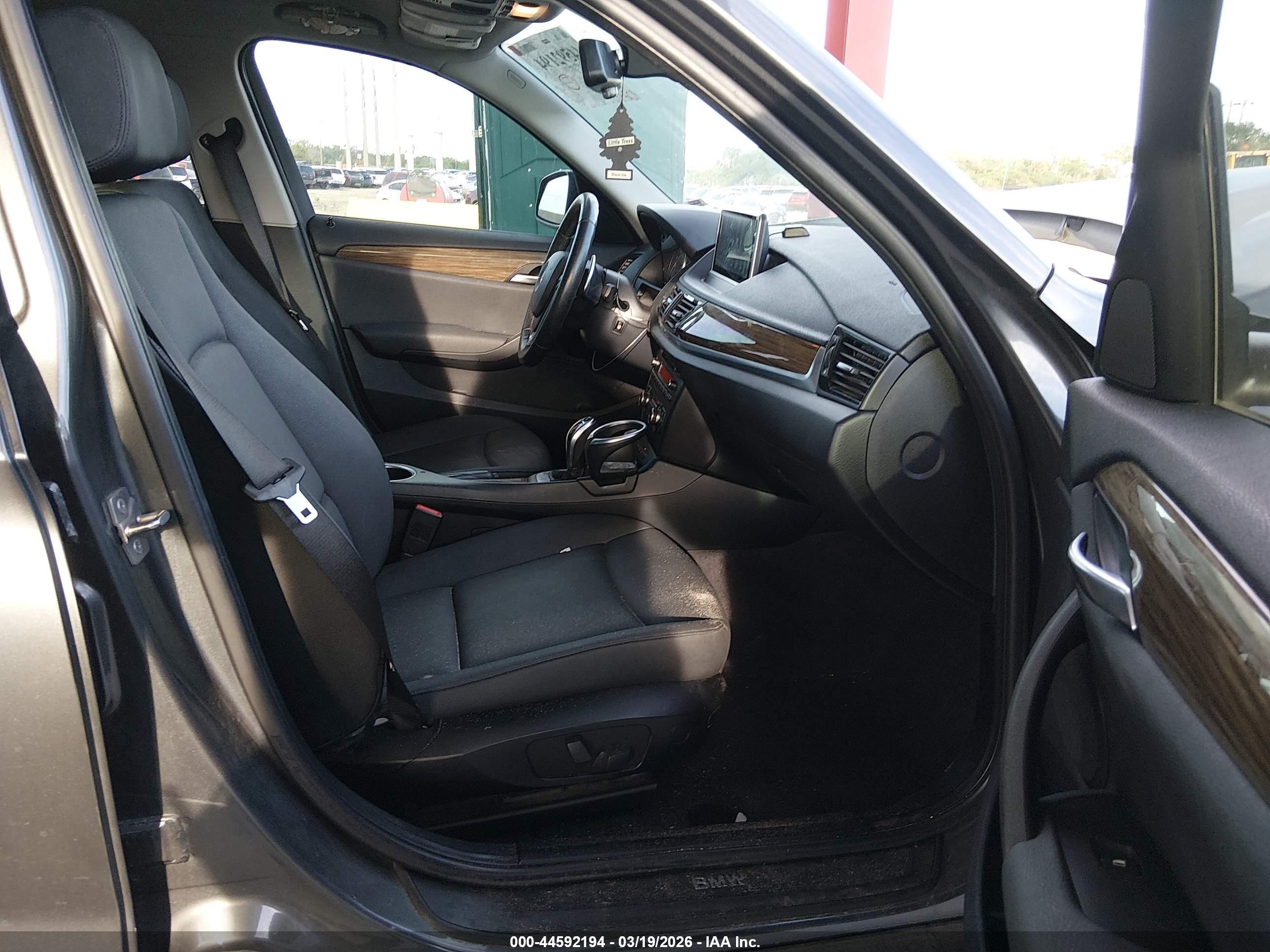 BMW X1 image 5