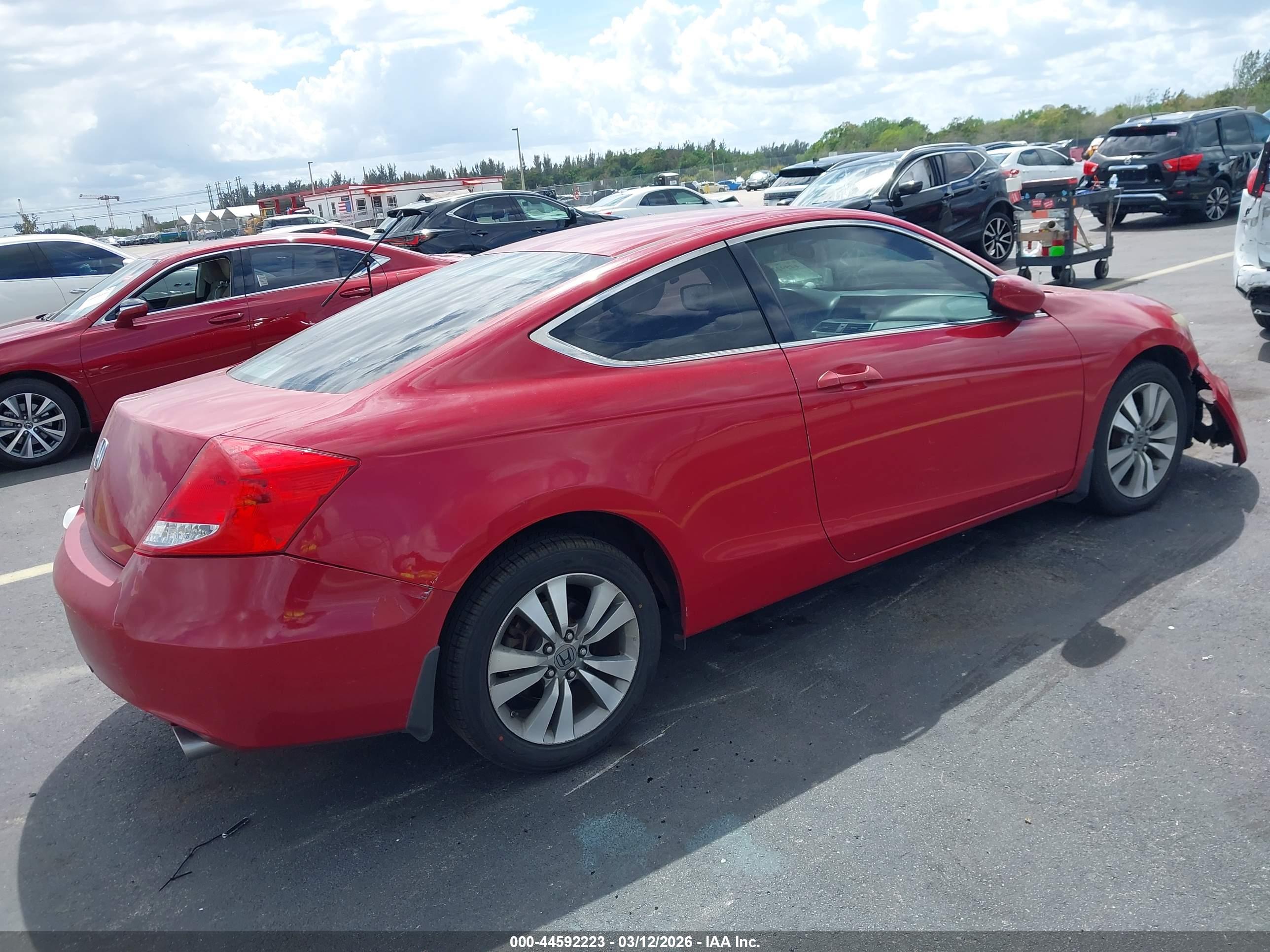 HONDA ACCORD image 4