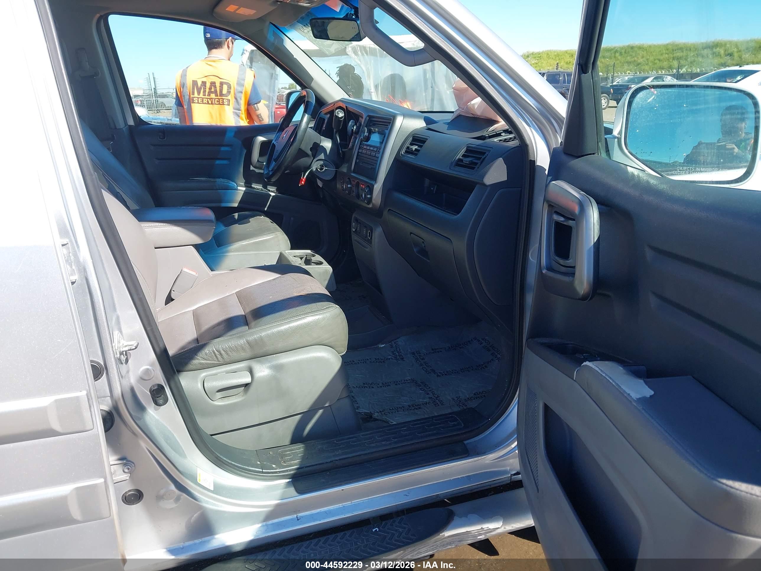 HONDA RIDGELINE image 5