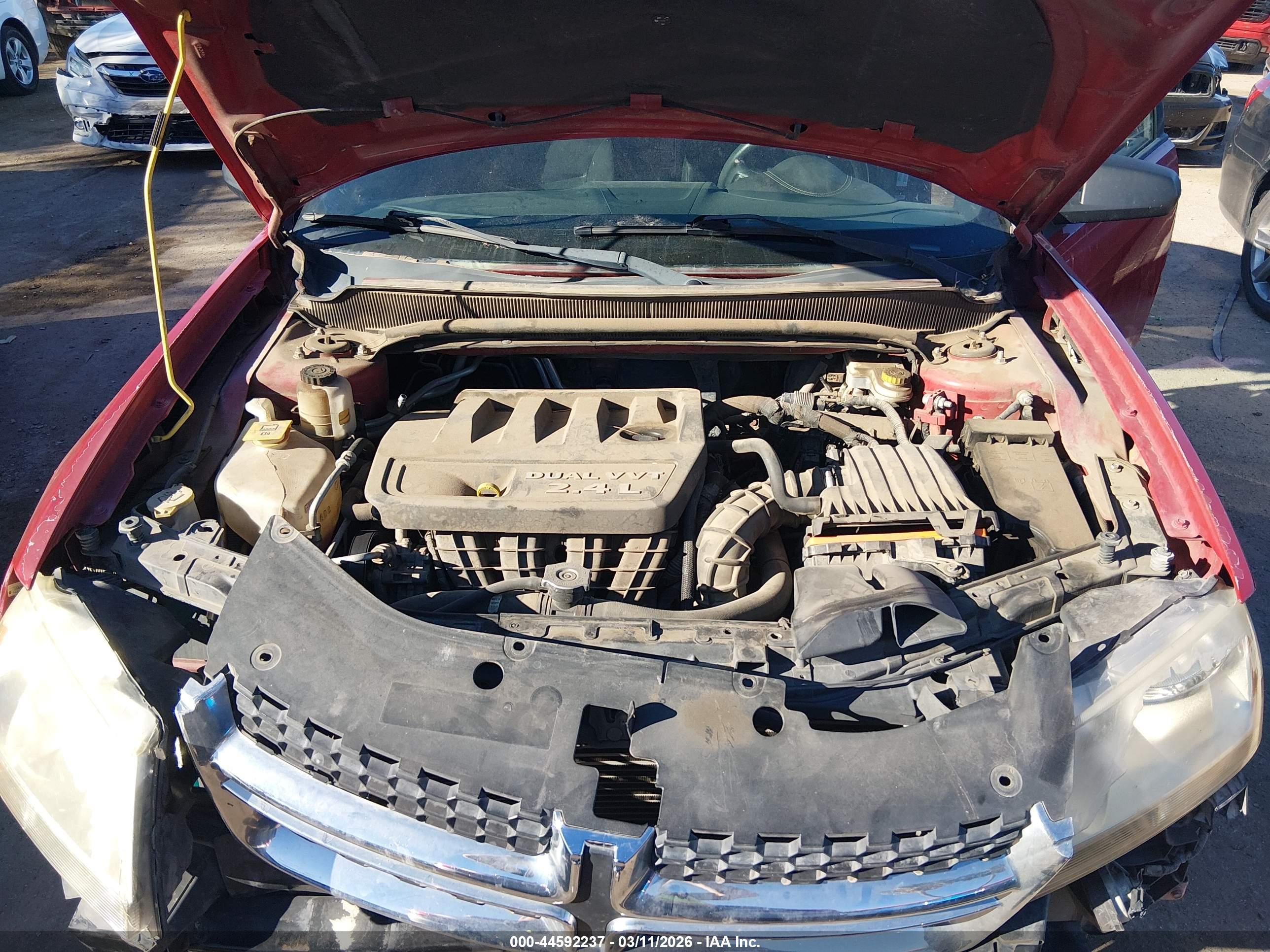 DODGE AVENGER image 10