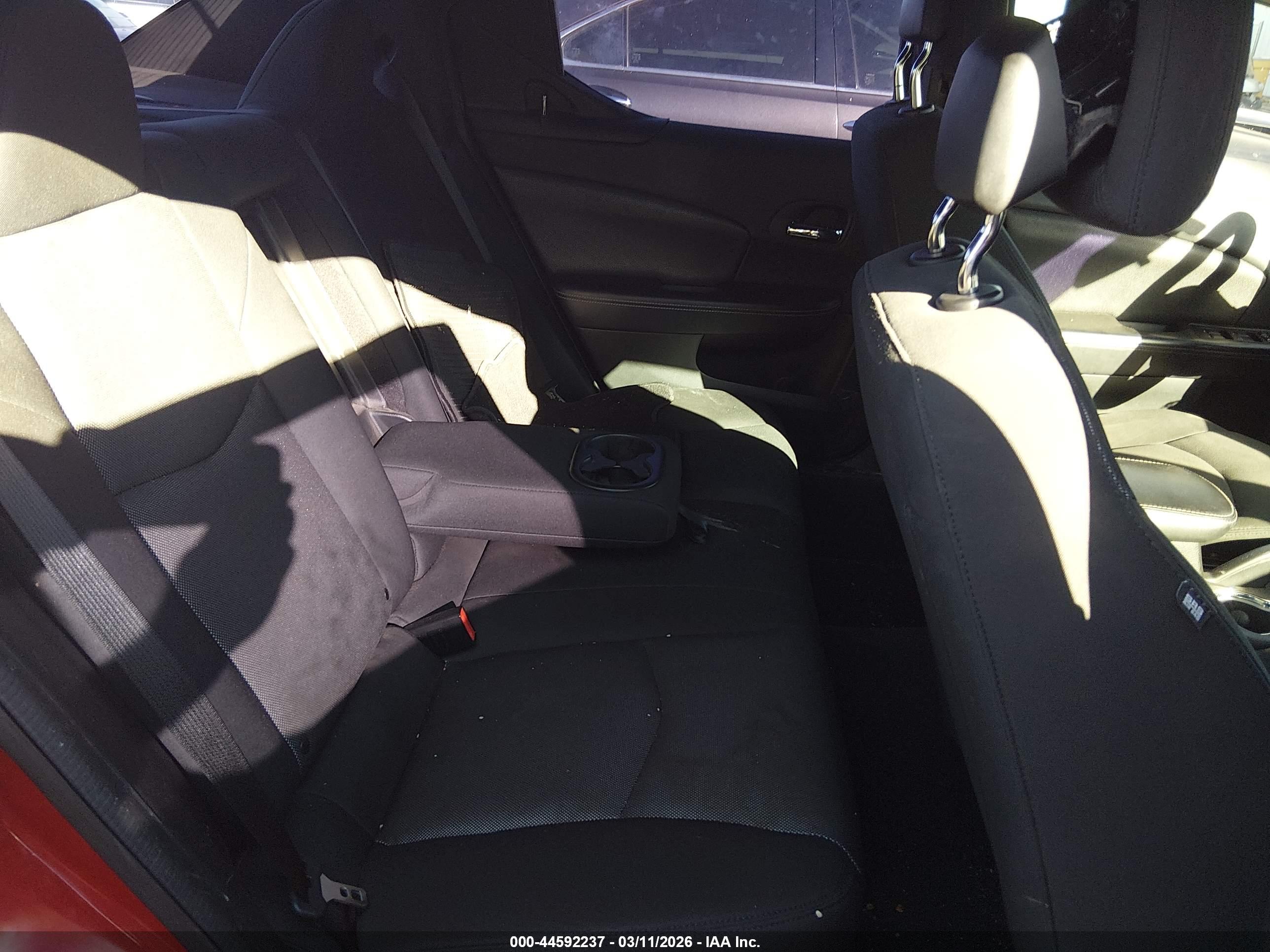 DODGE AVENGER image 8