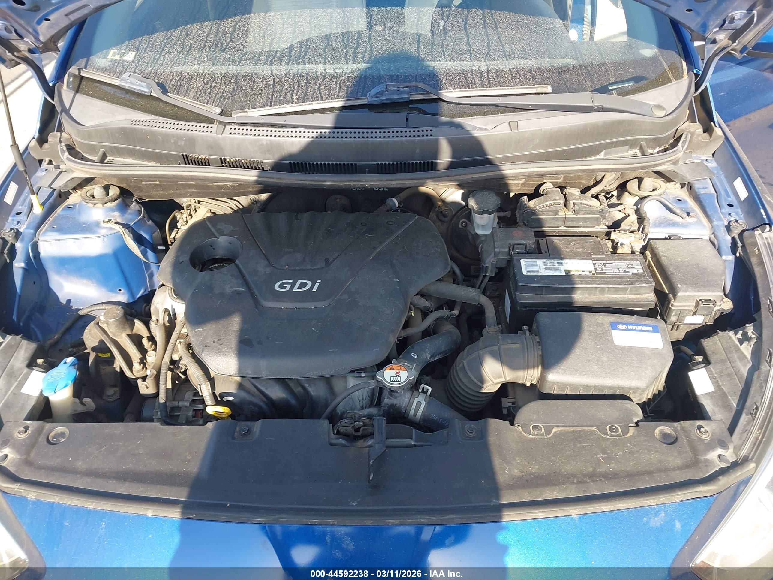 HYUNDAI ACCENT image 10
