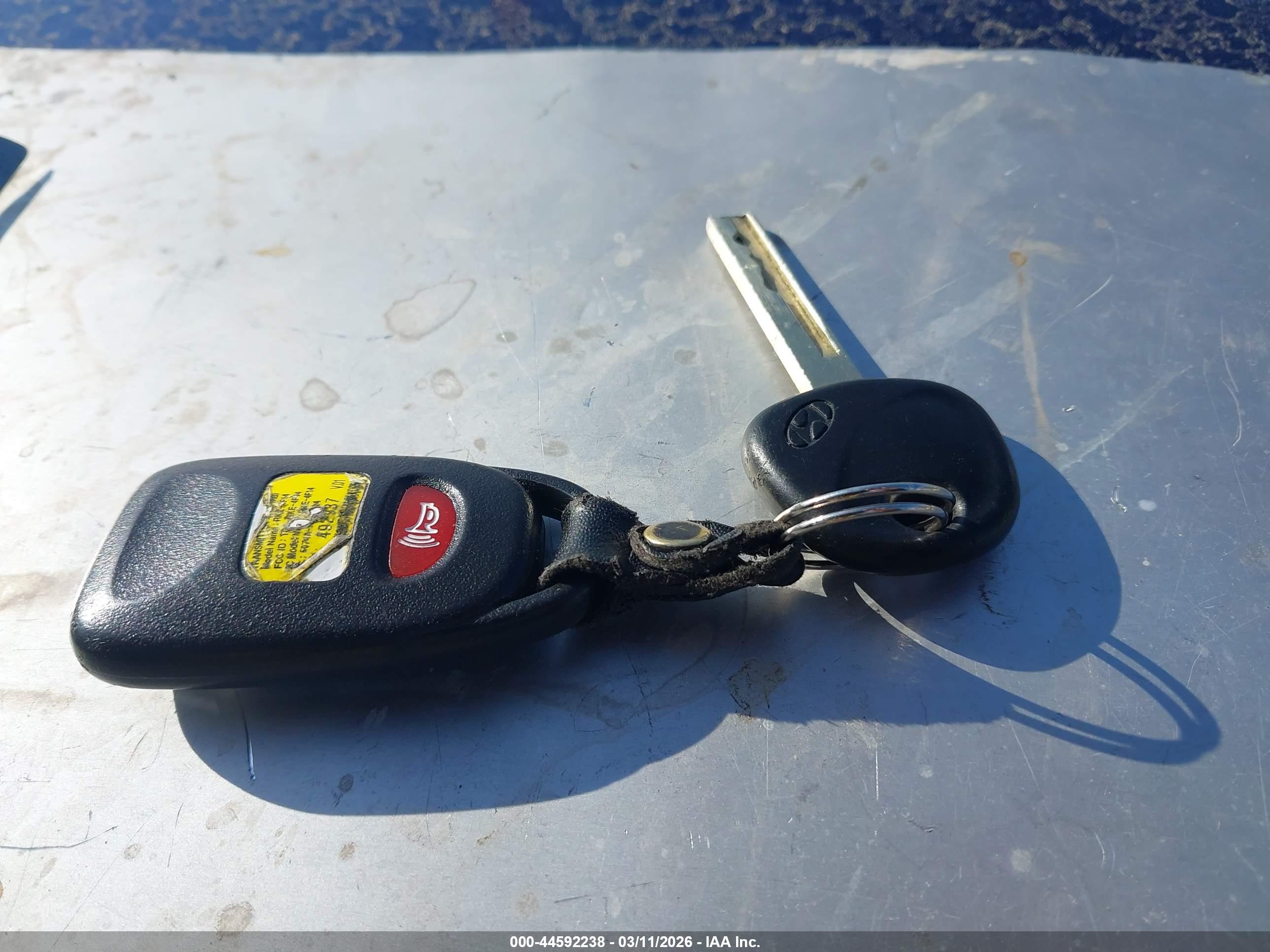 HYUNDAI ACCENT image 11