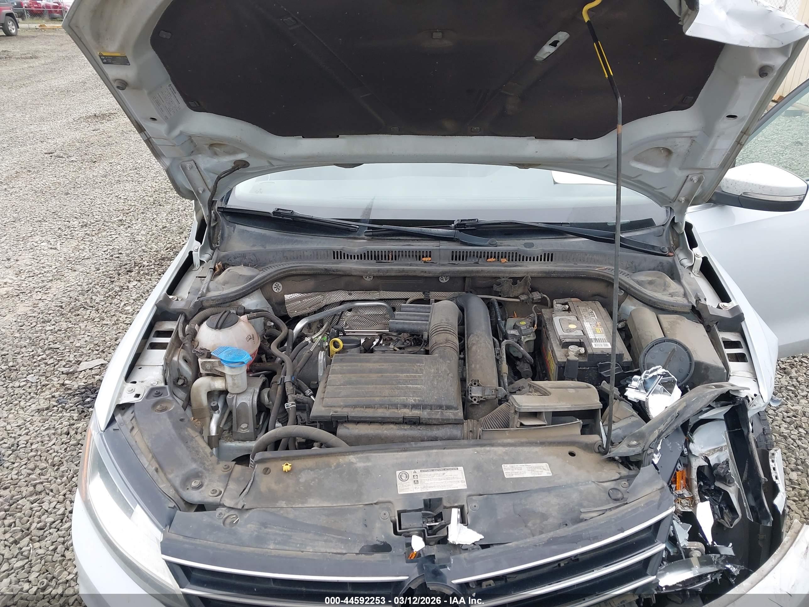 VOLKSWAGEN JETTA image 10