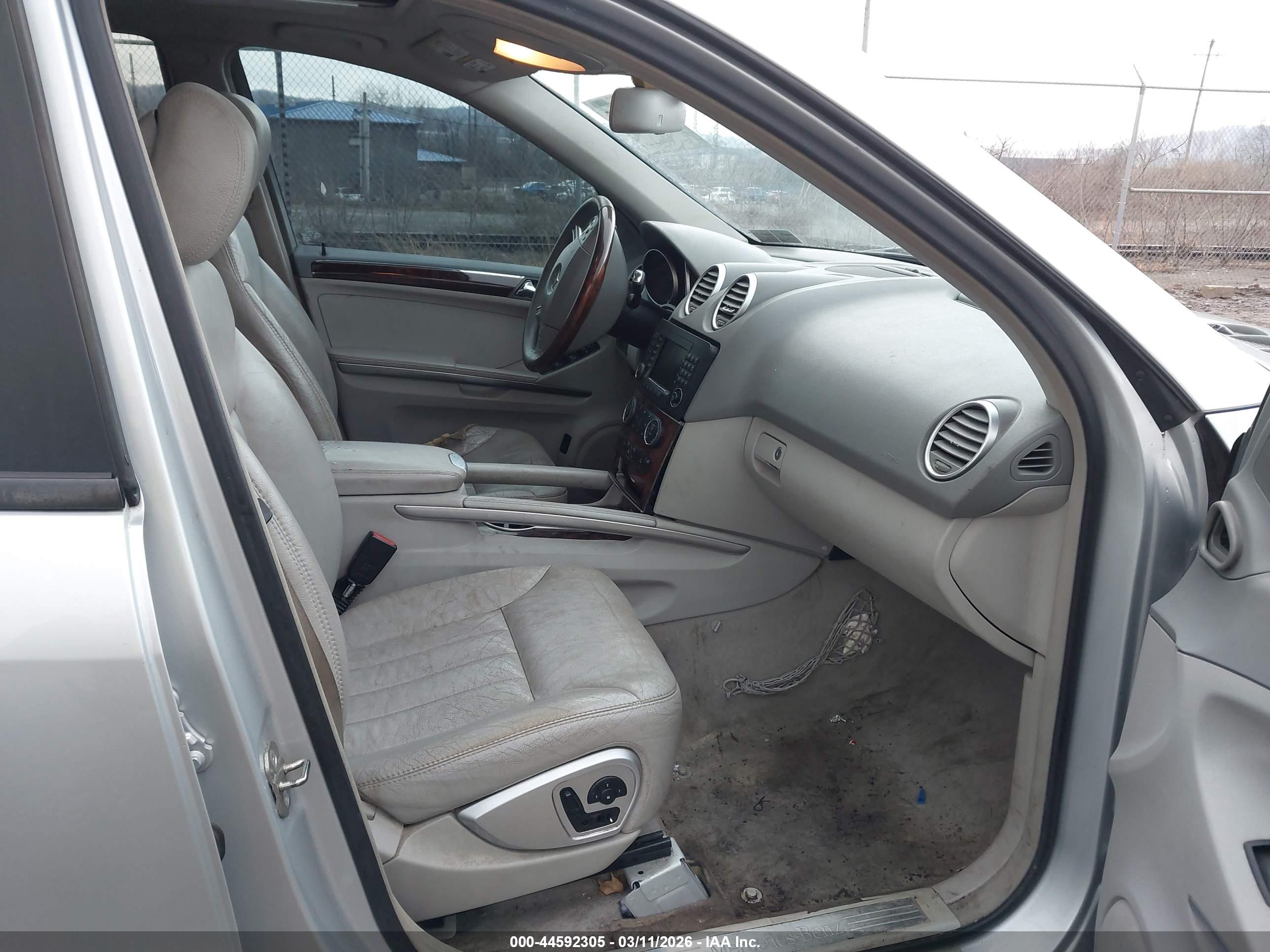 MERCEDES-BENZ ML image 5