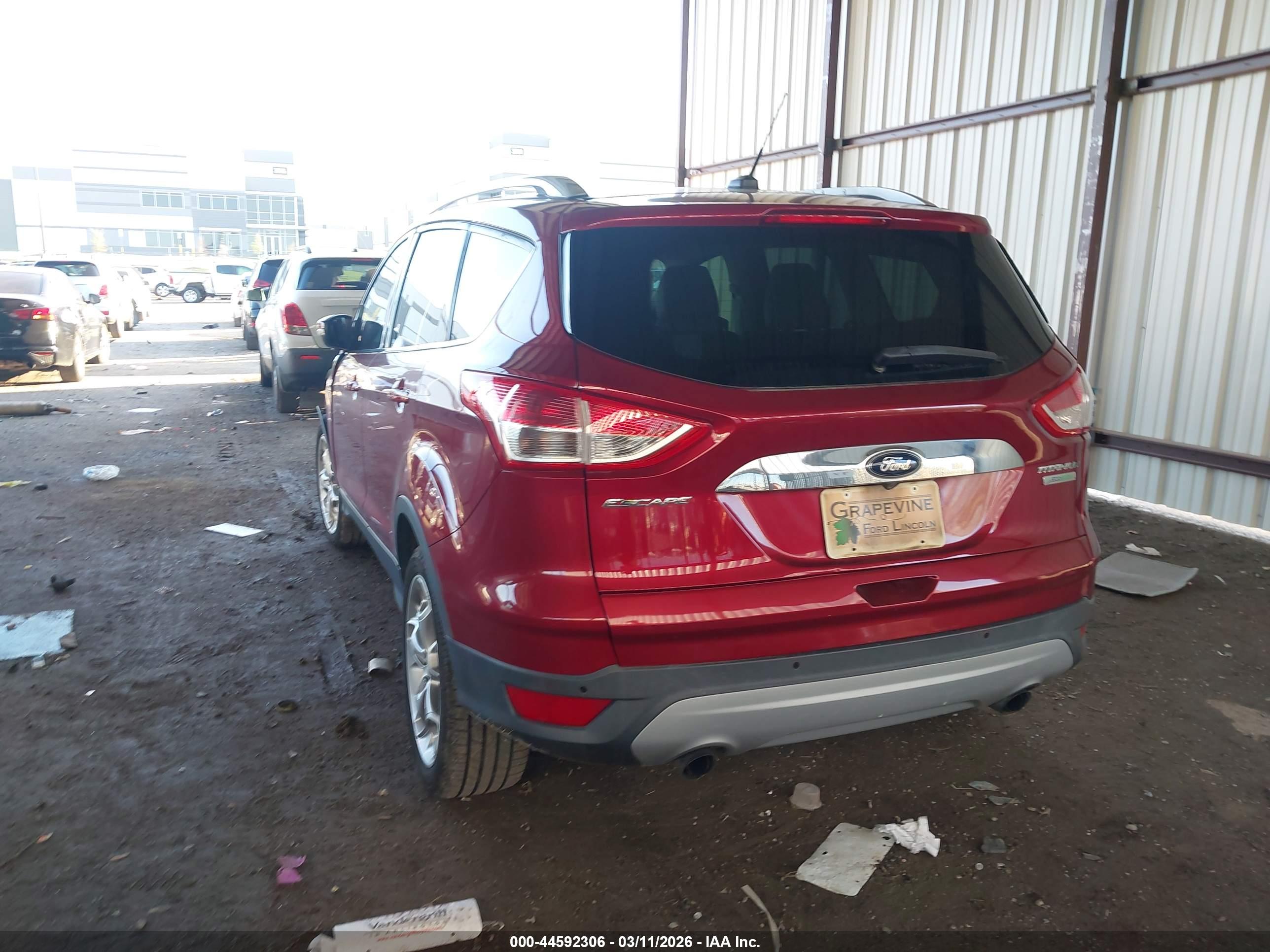 FORD ESCAPE image 3