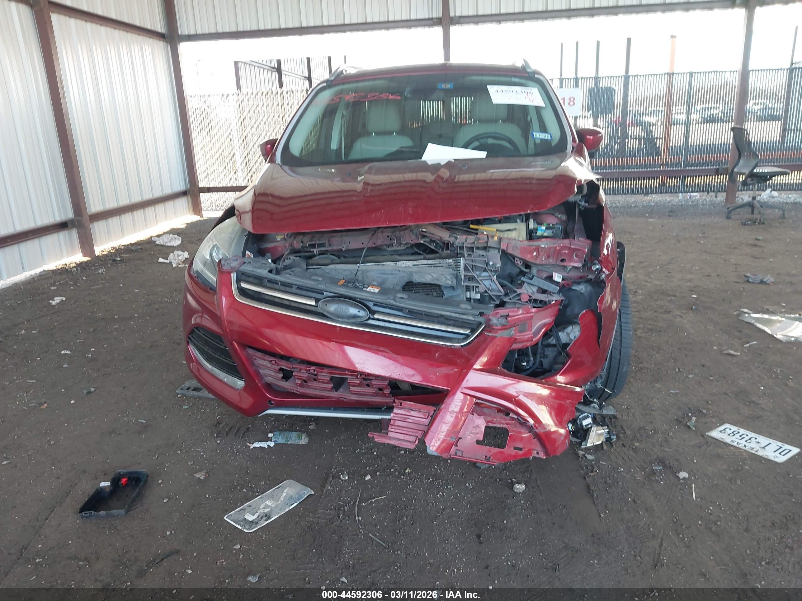 FORD ESCAPE image 6
