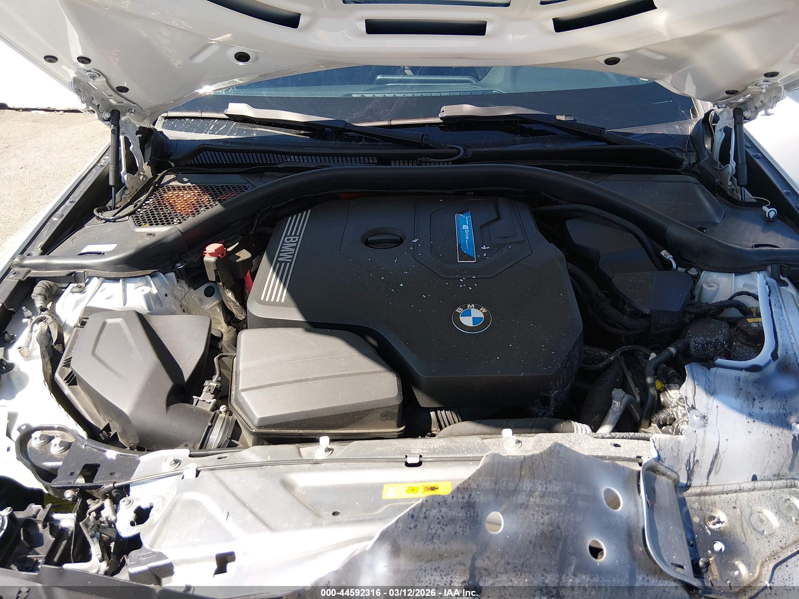BMW 330E image 10