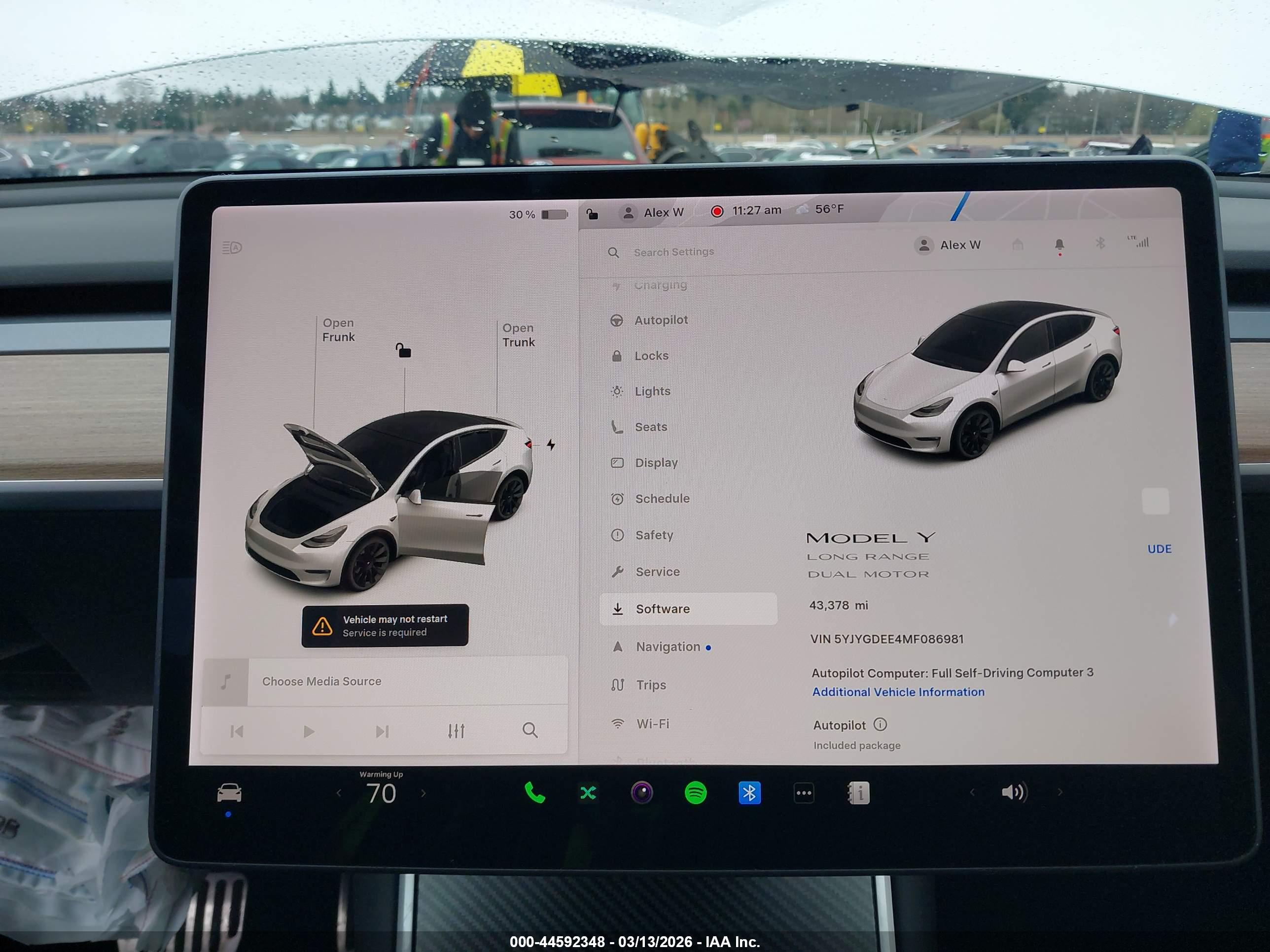 TESLA MODEL image 7