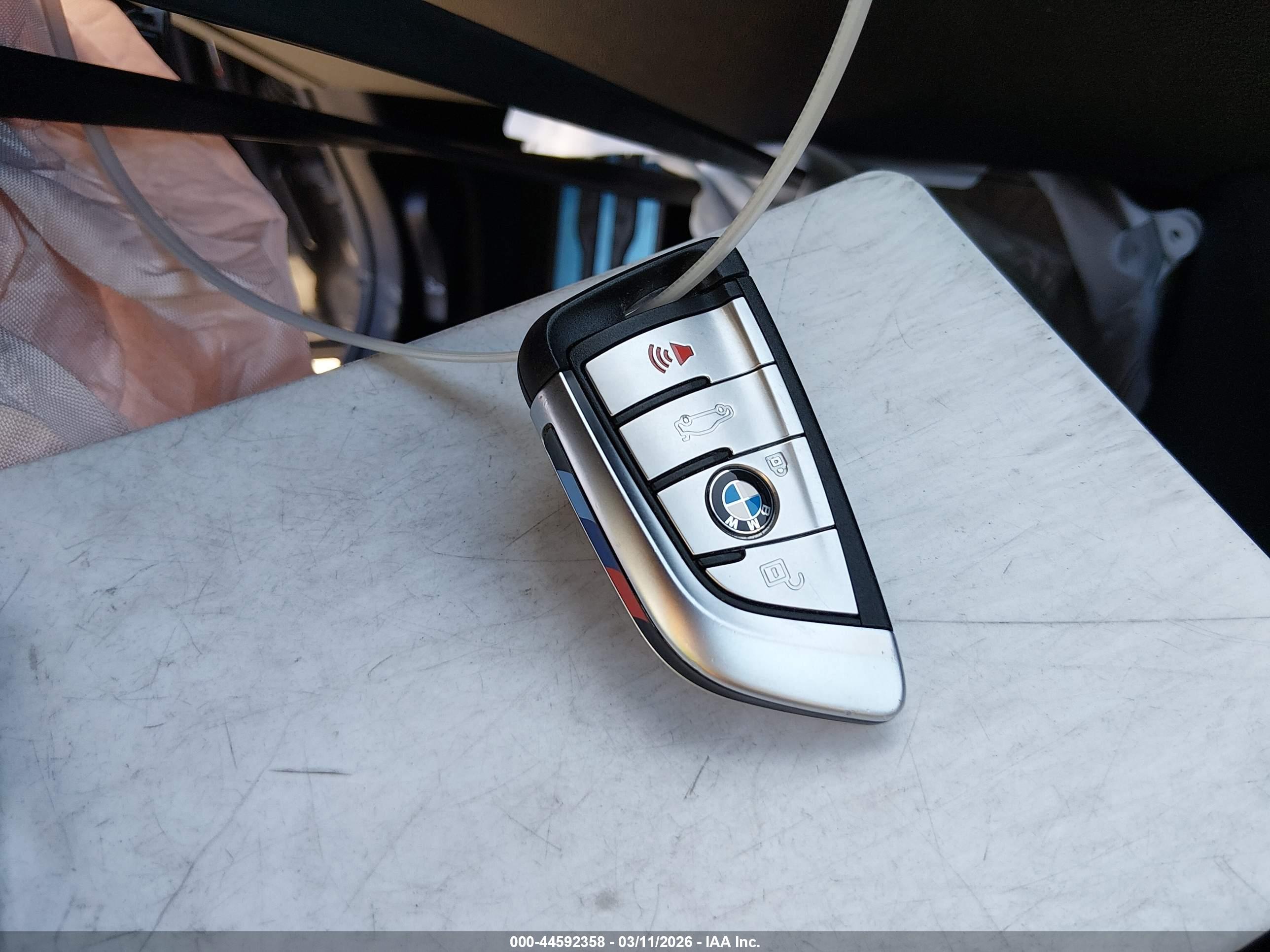 BMW 530 image 11