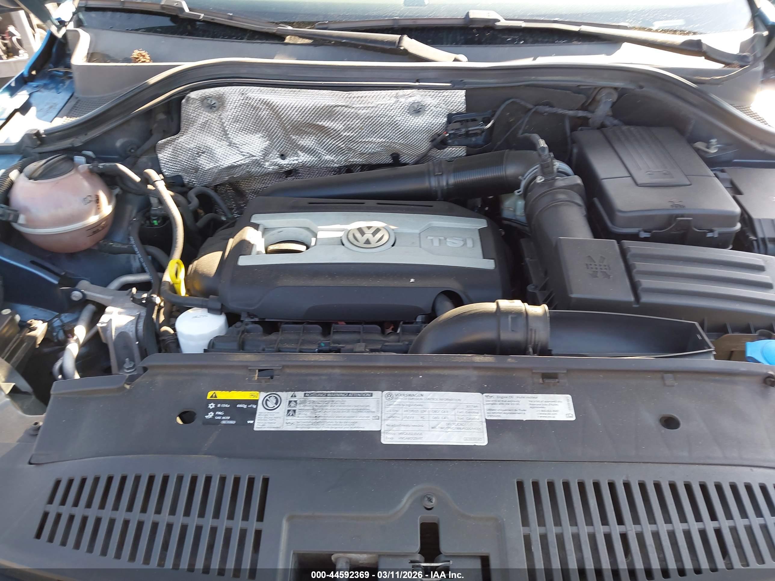 VOLKSWAGEN TIGUAN image 10
