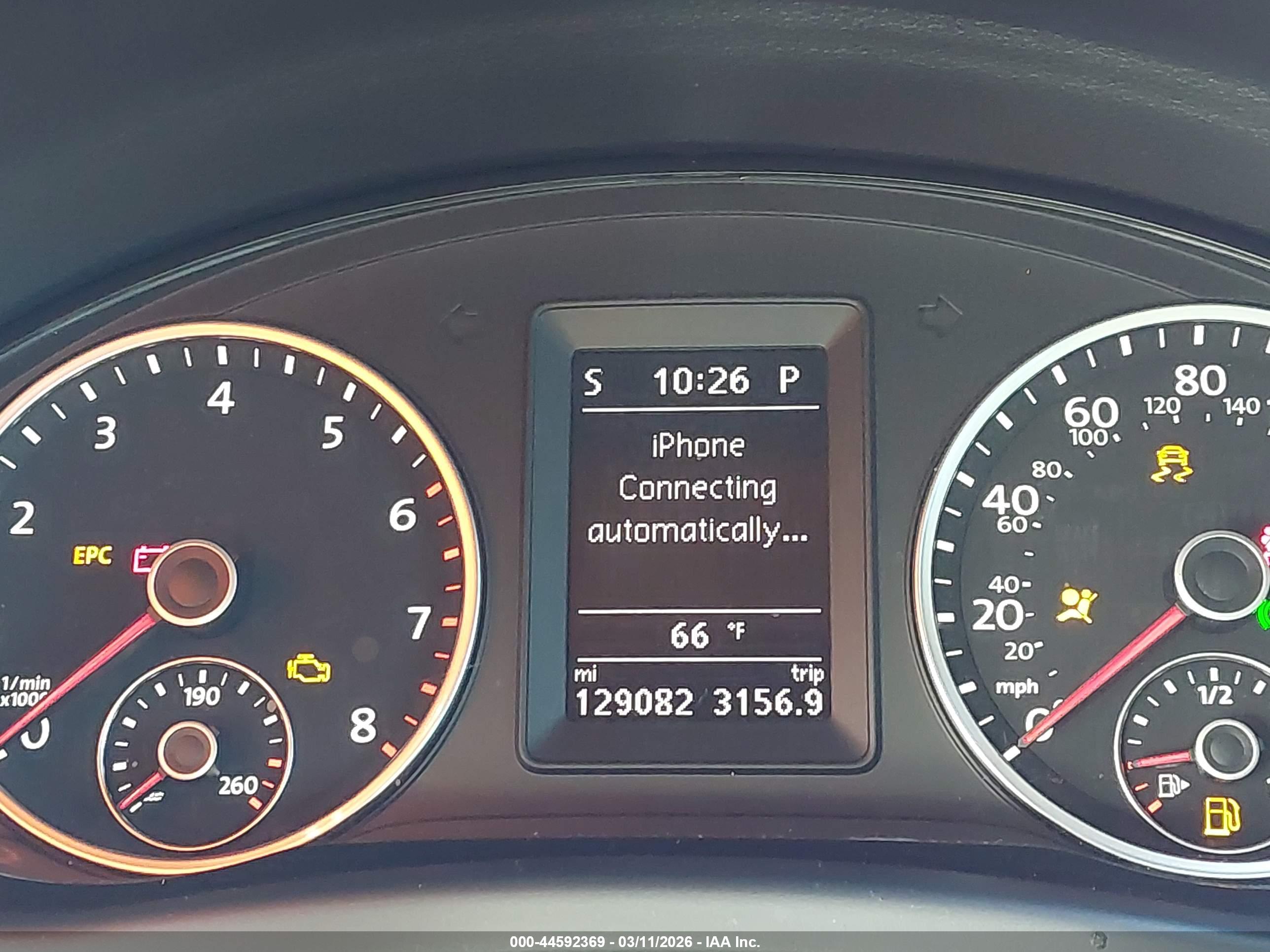 VOLKSWAGEN TIGUAN image 7