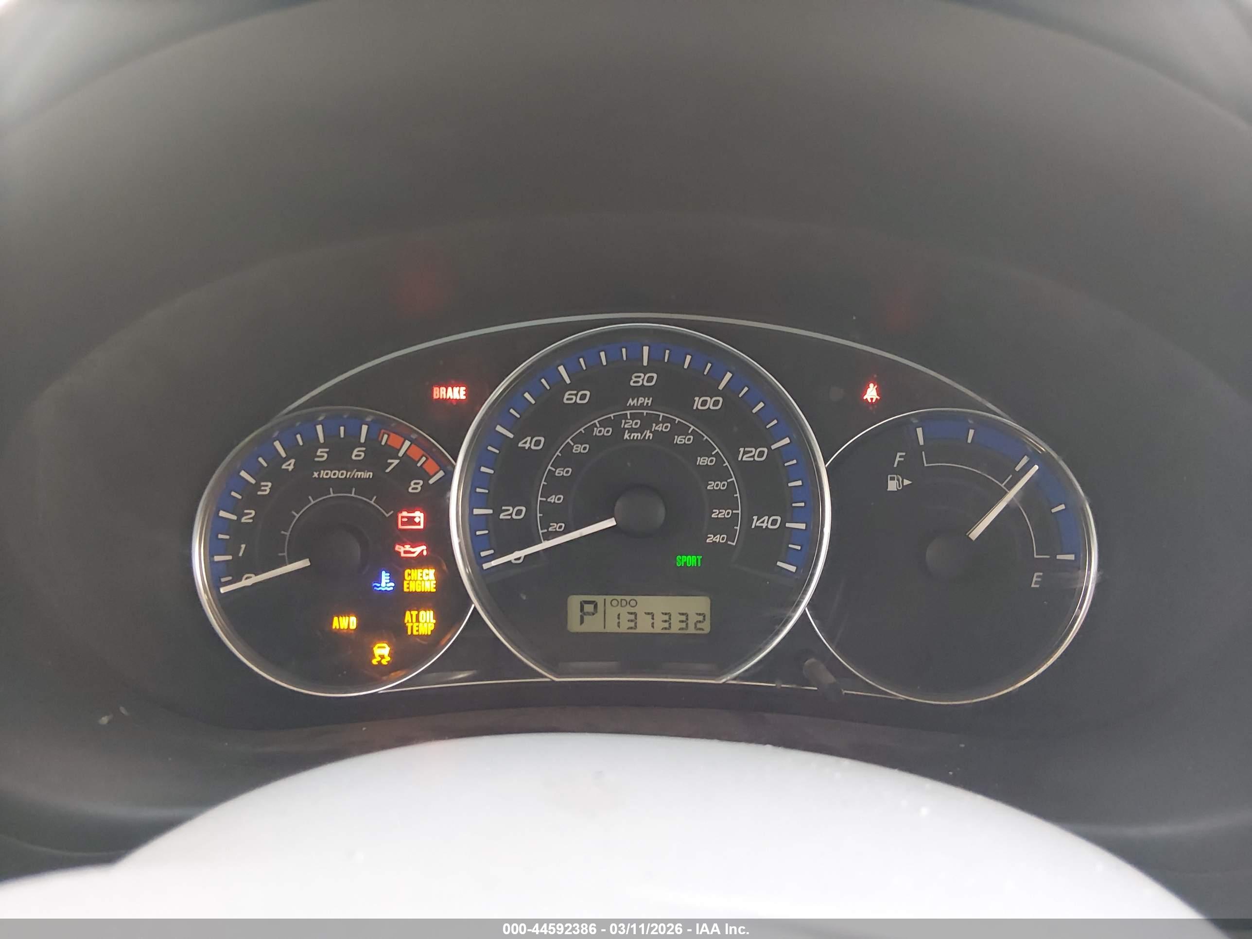 SUBARU FORESTER image 7