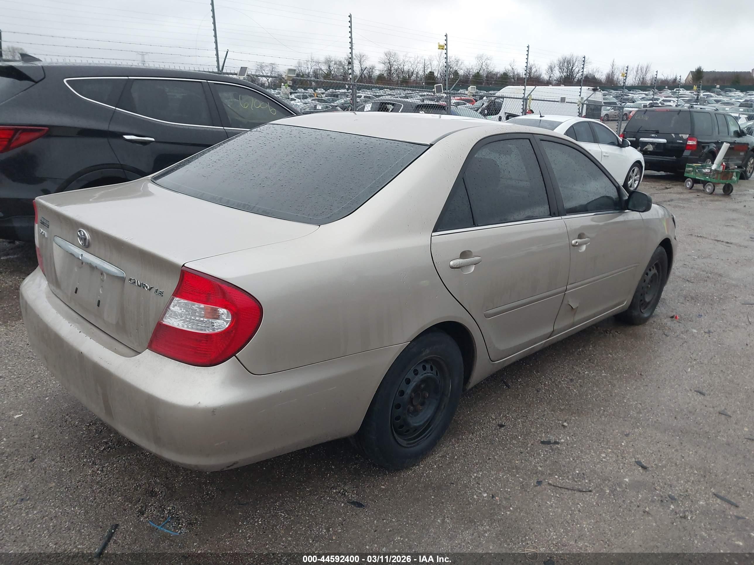 TOYOTA CAMRY image 4