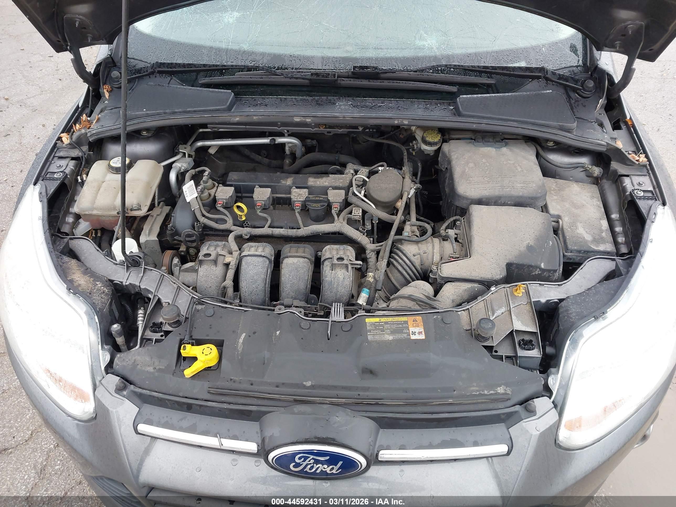 FORD FOCUS image 10