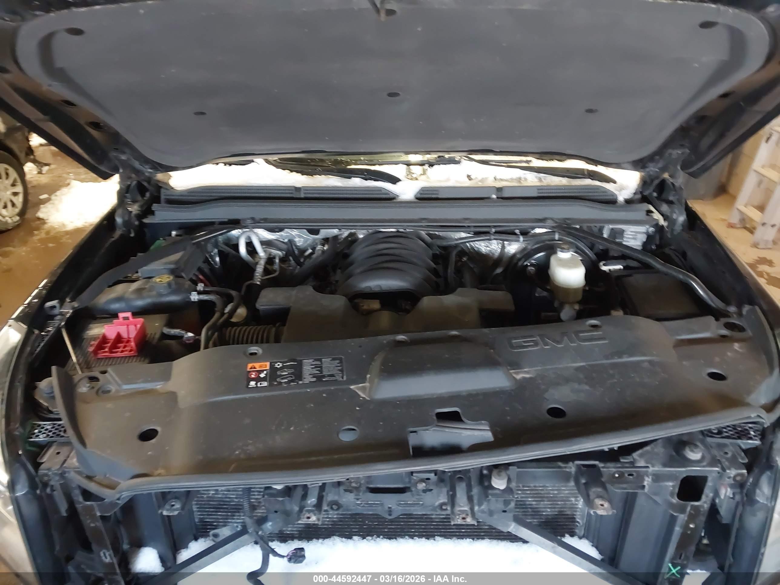 GMC YUKON image 10