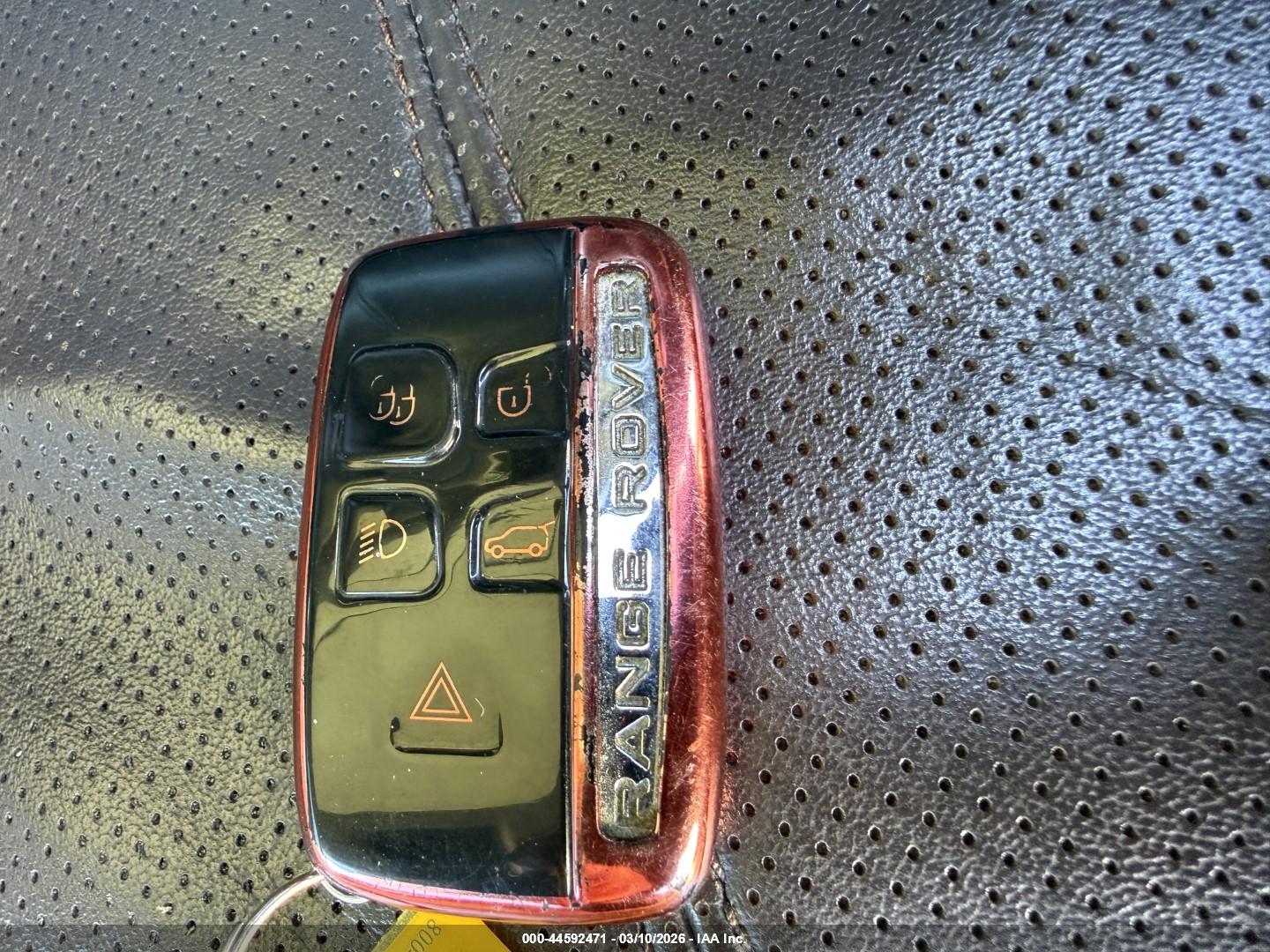 LAND ROVER image 11