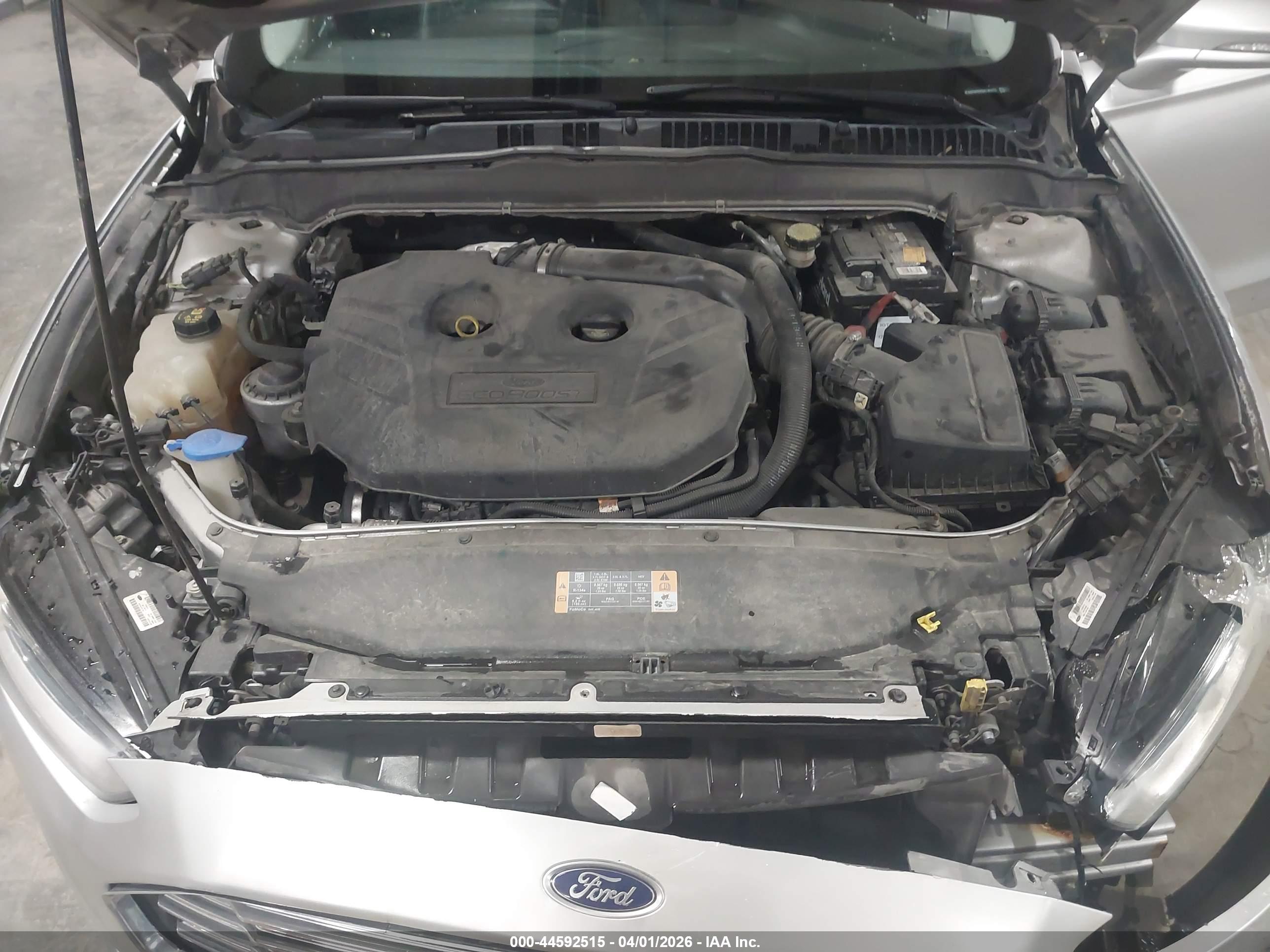 FORD FUSION image 10