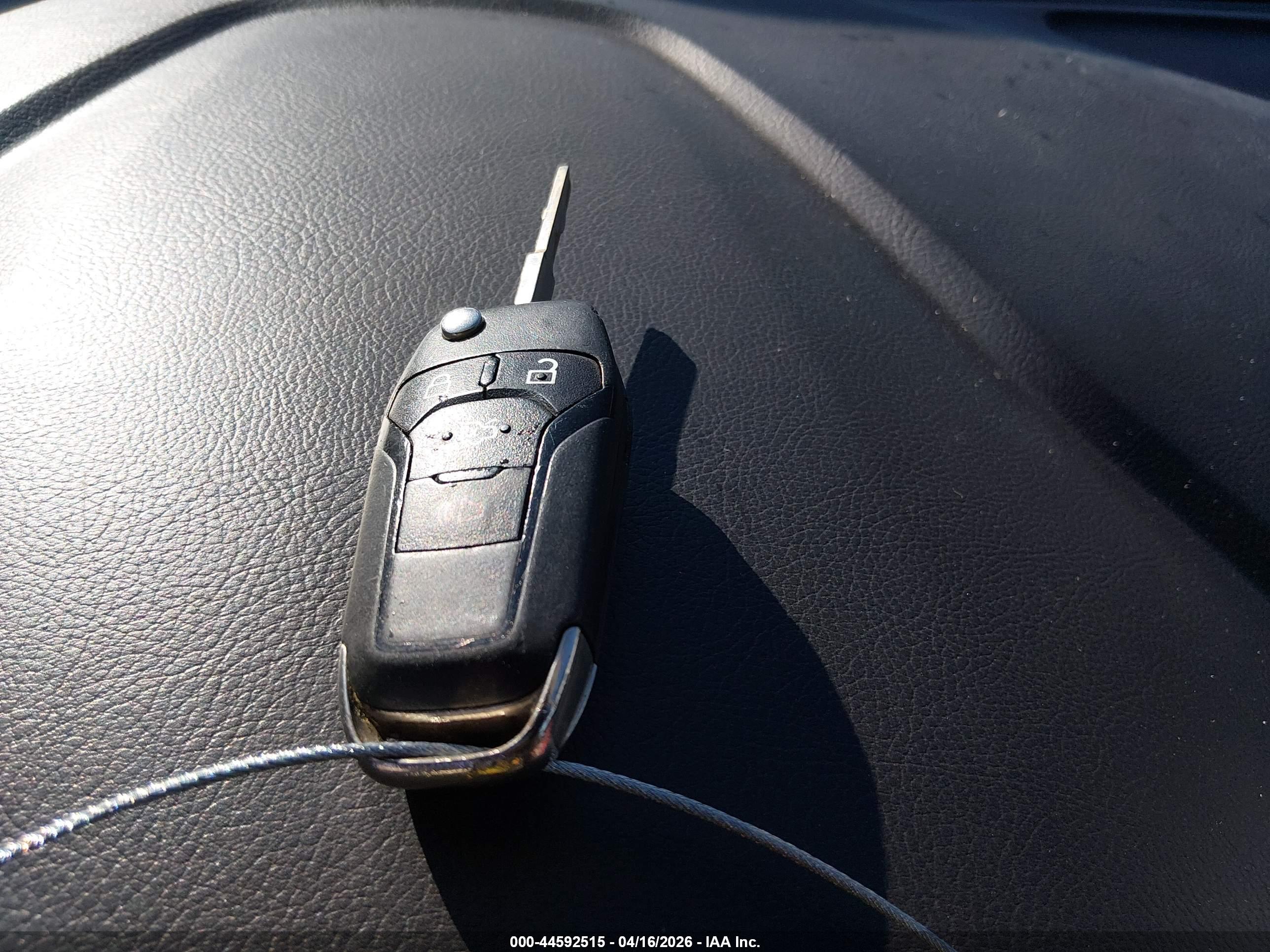 FORD FUSION image 11