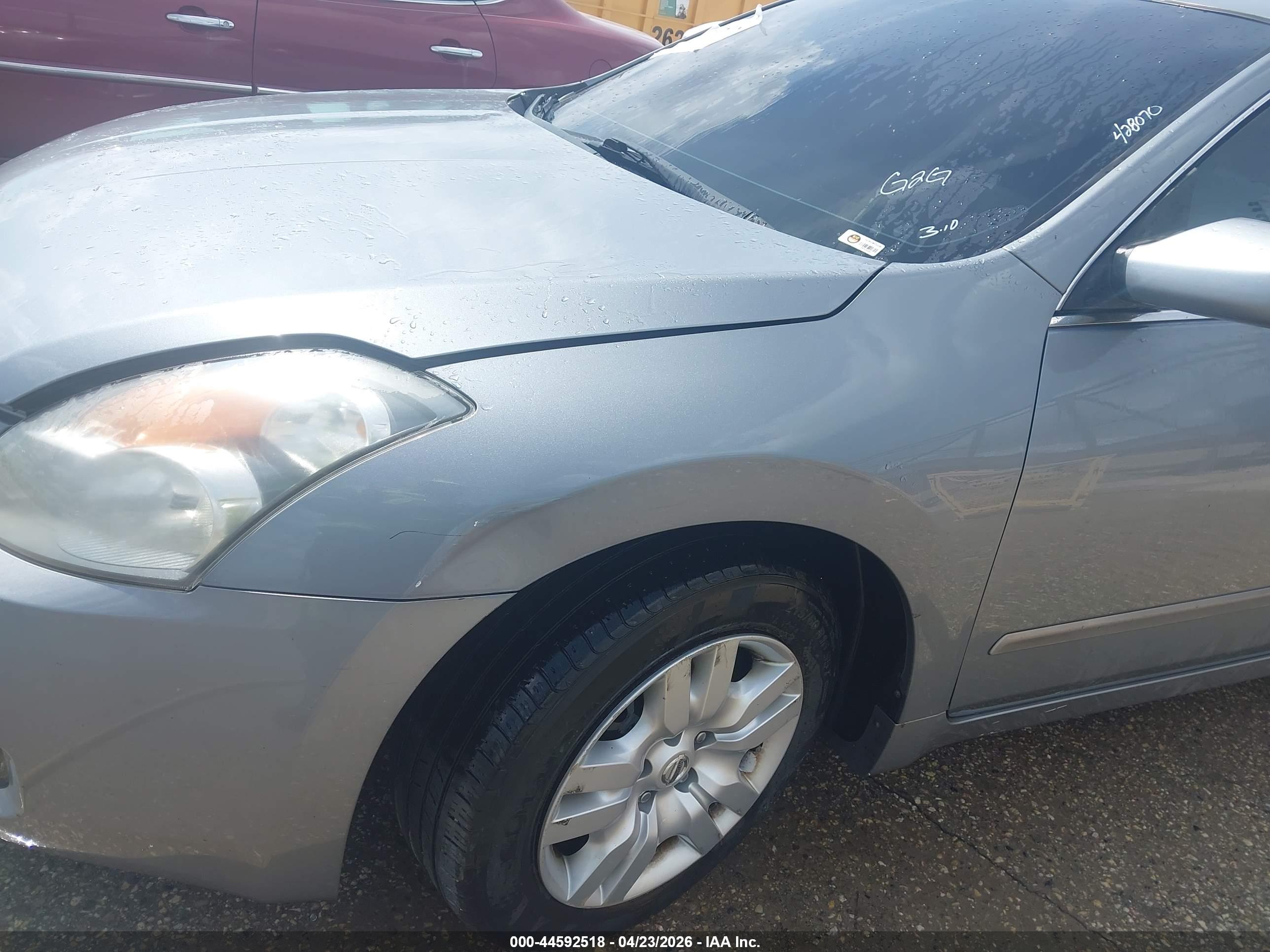 NISSAN ALTIMA image 6
