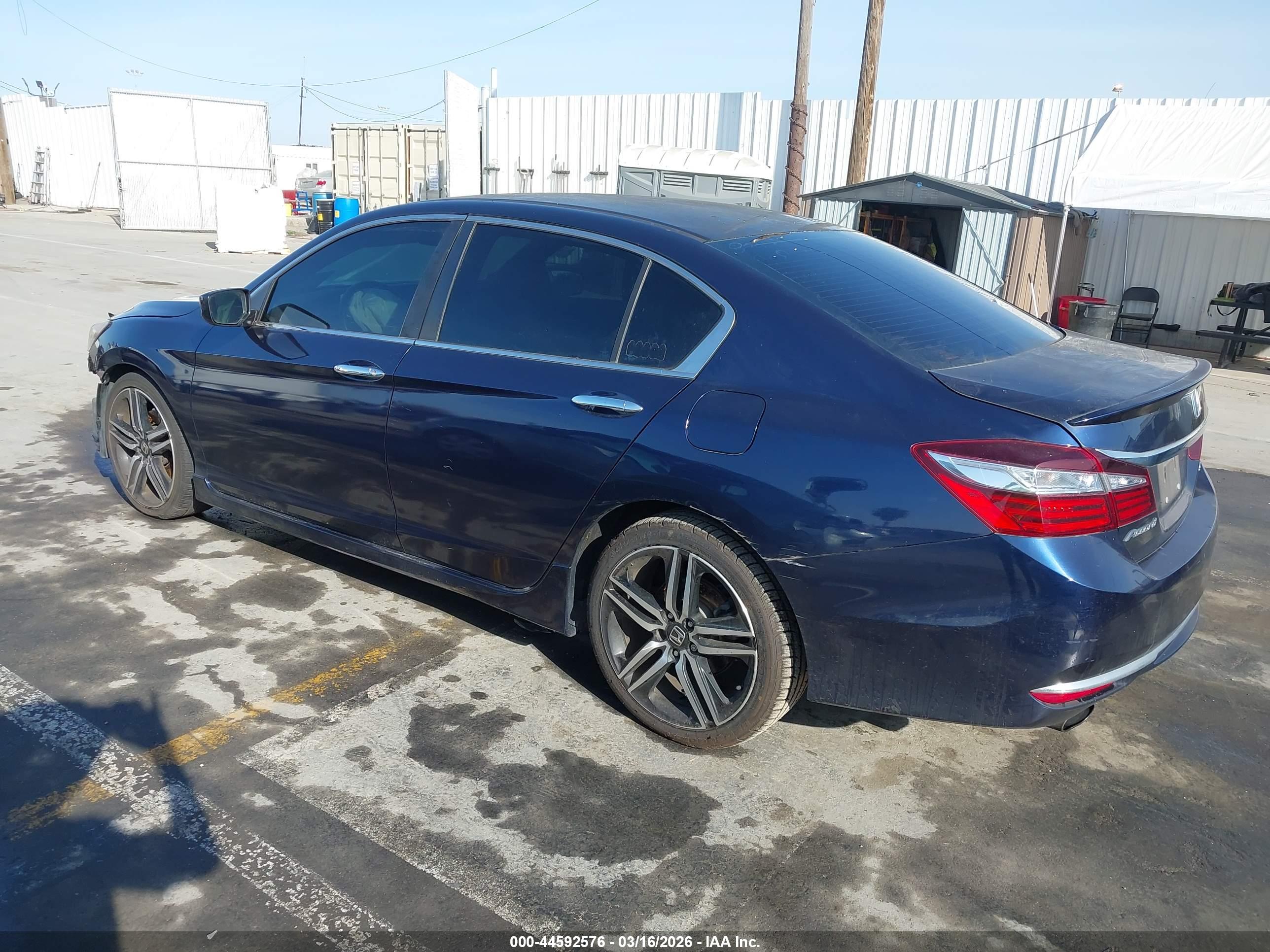 HONDA ACCORD image 3