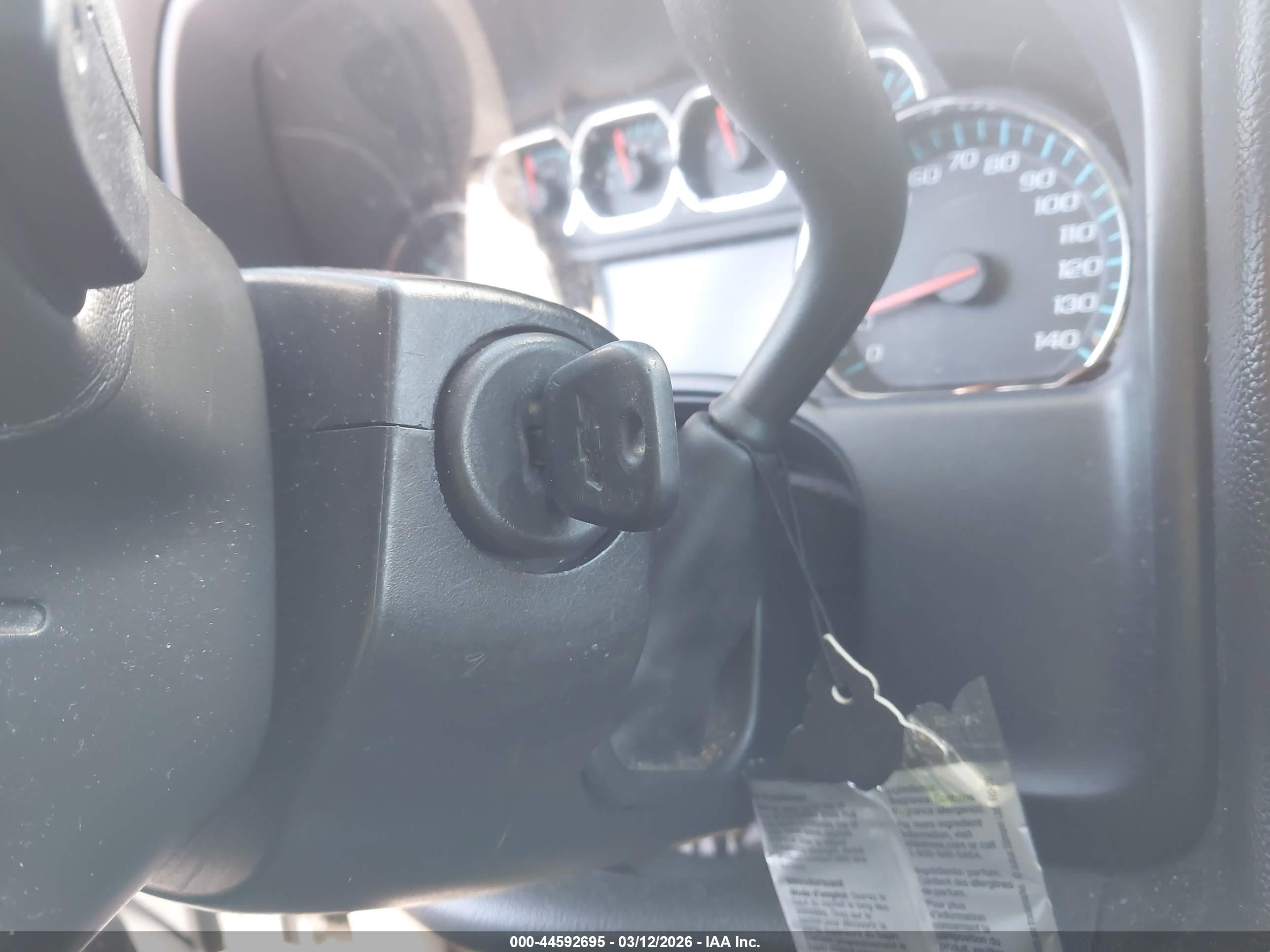 CHEVROLET SILVERADO image 11