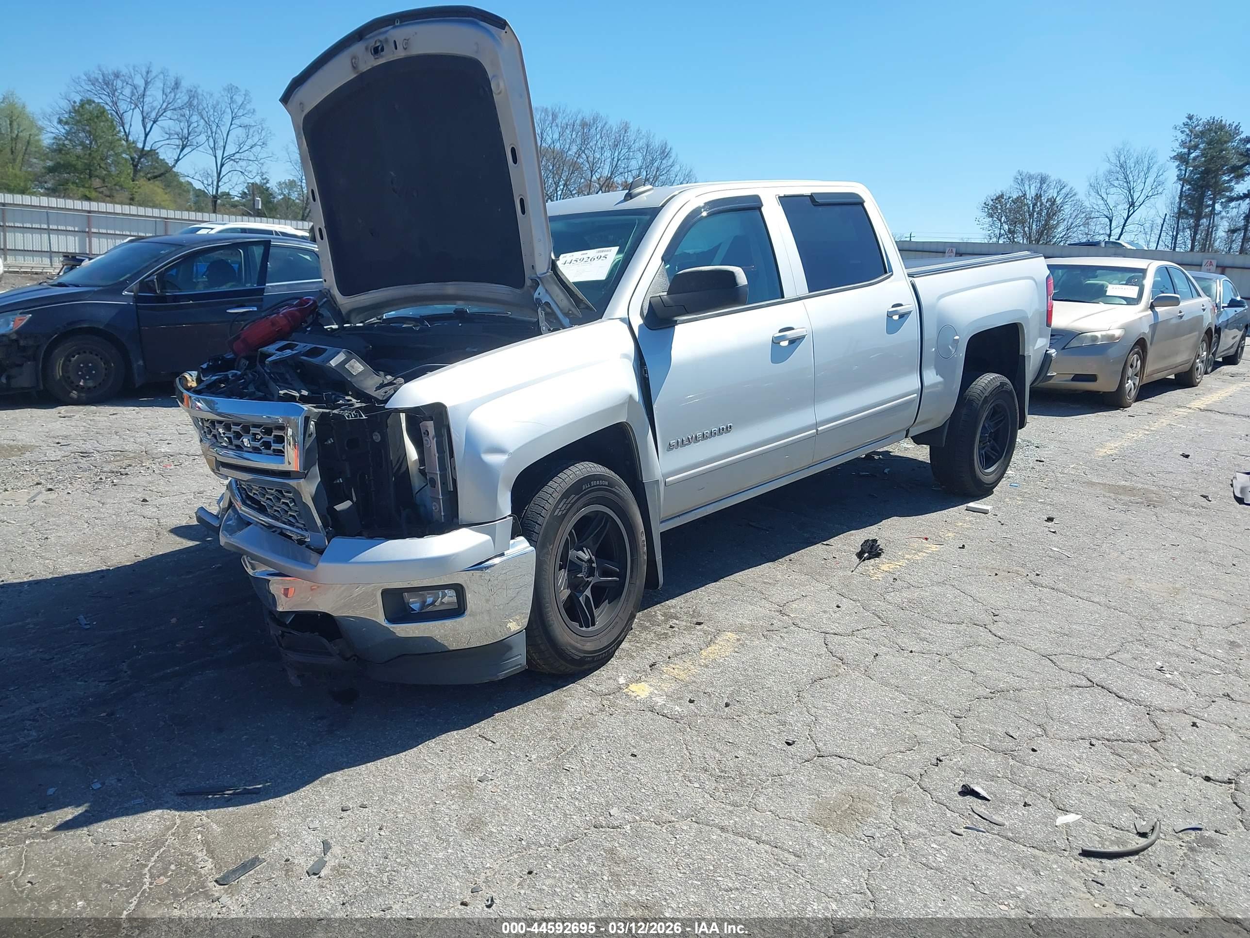 CHEVROLET SILVERADO image 2